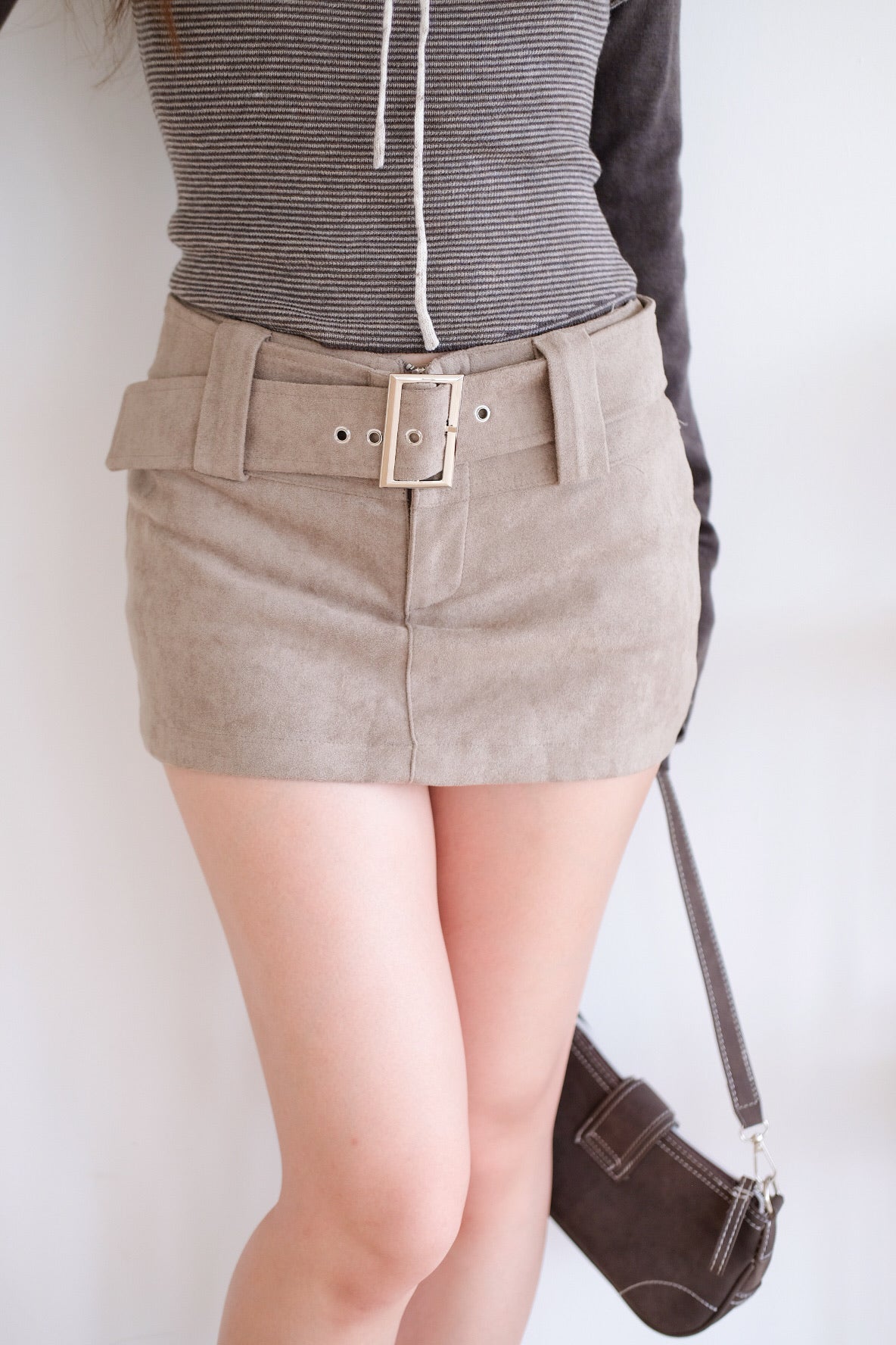 Kendall Belt Low Waist Skorts (Taupe Grey)