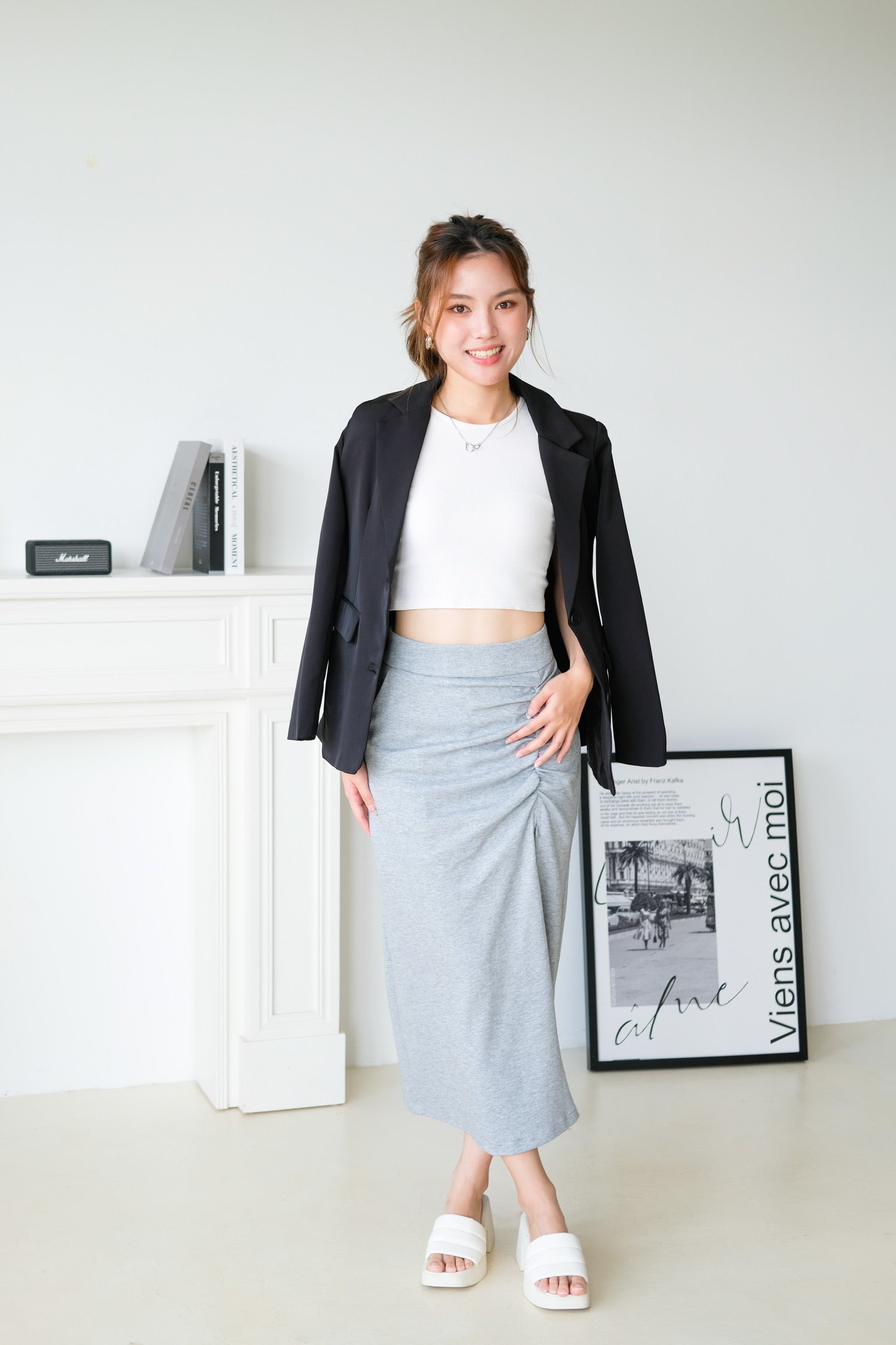 In A Meeting Collared Blazer (Black)