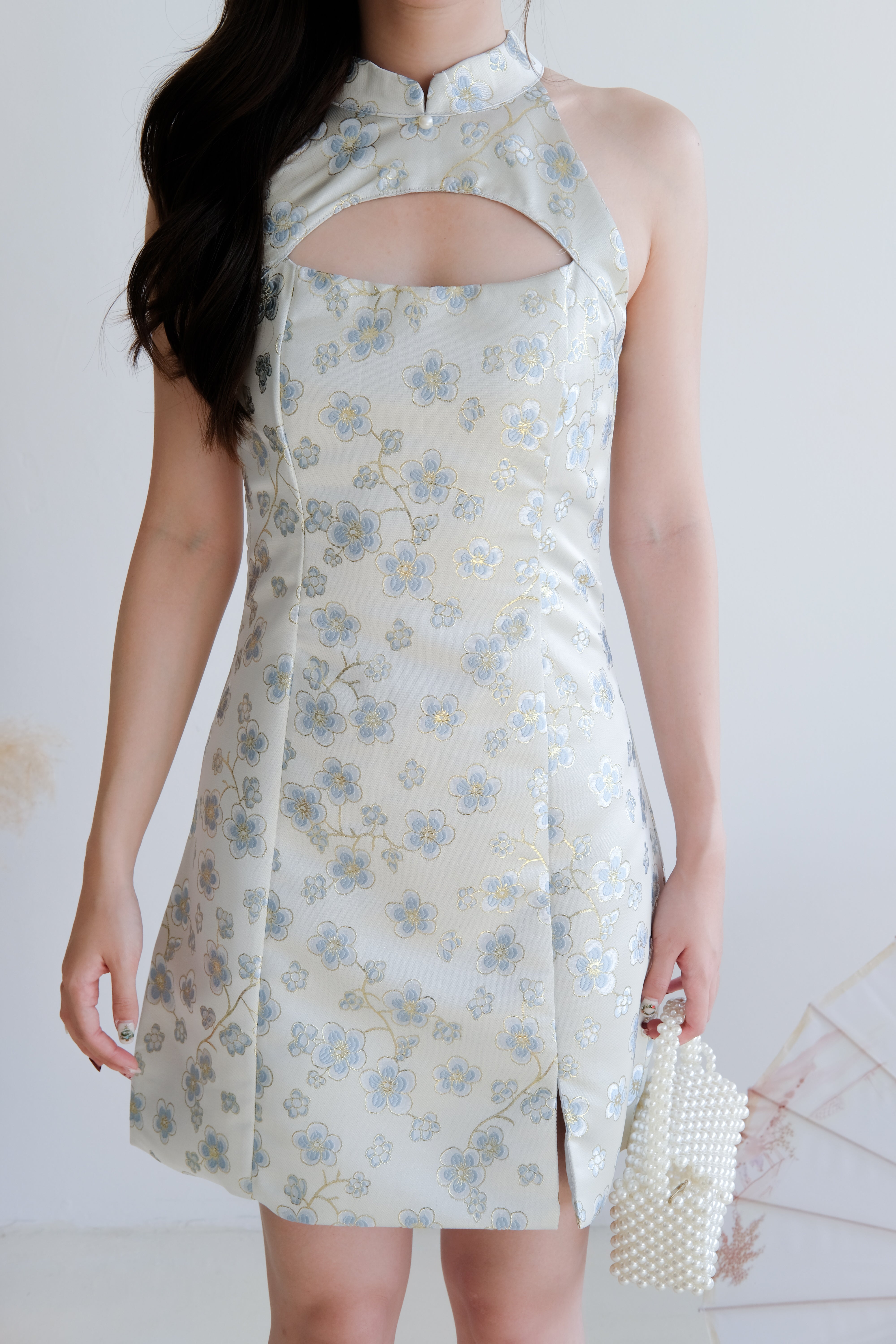 Pian Ruo Floral Halter Cheongsam (Light Blue)