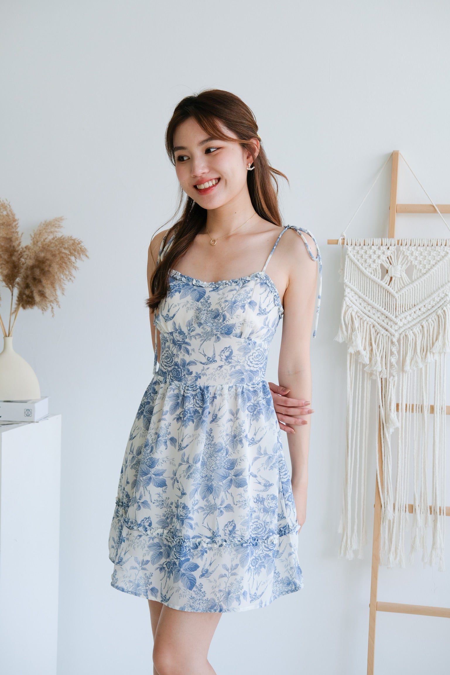 Vezel Flare Dress (Porcelain Blue)