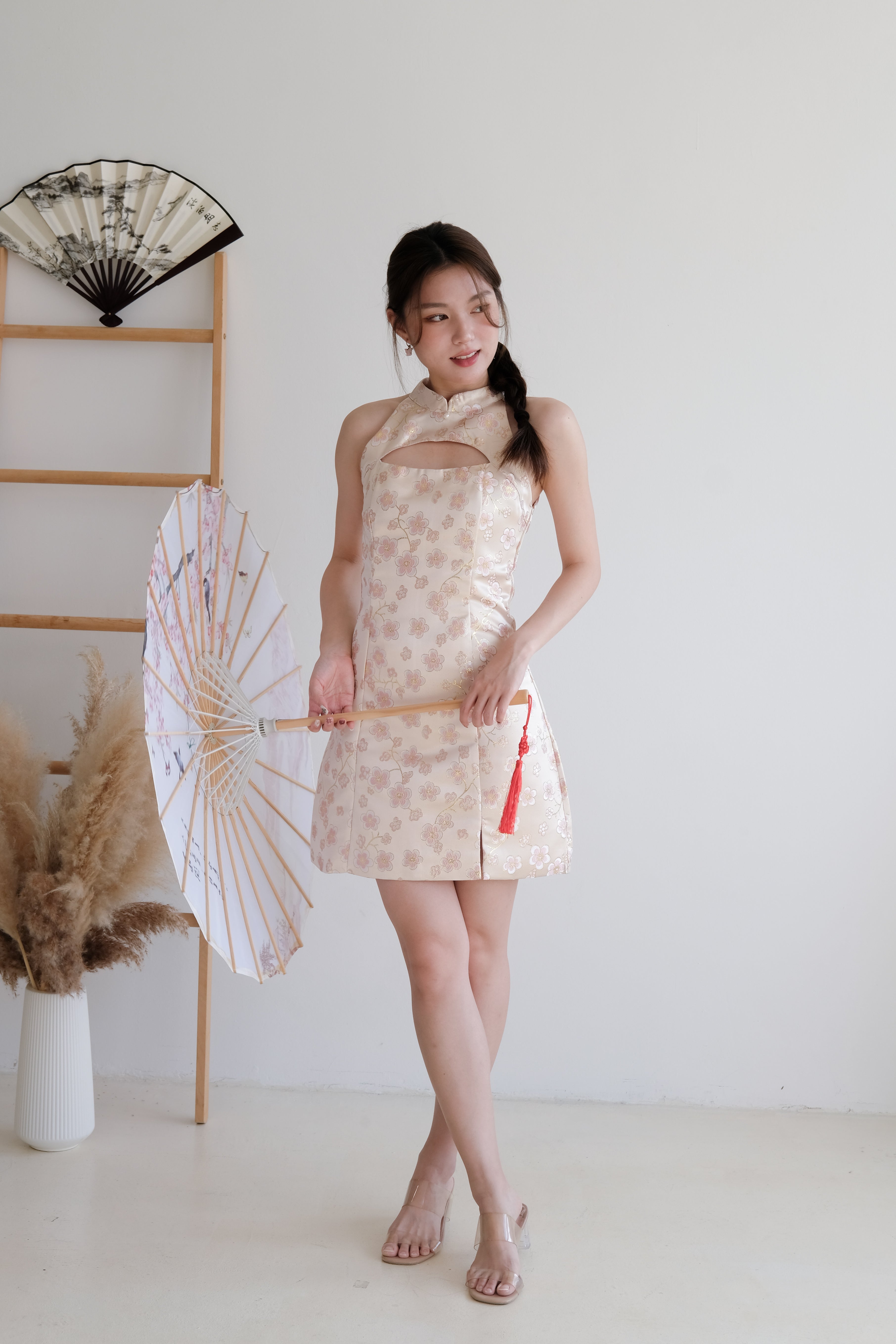 Pian Ruo Floral Halter Cheongsam (Light Pink)