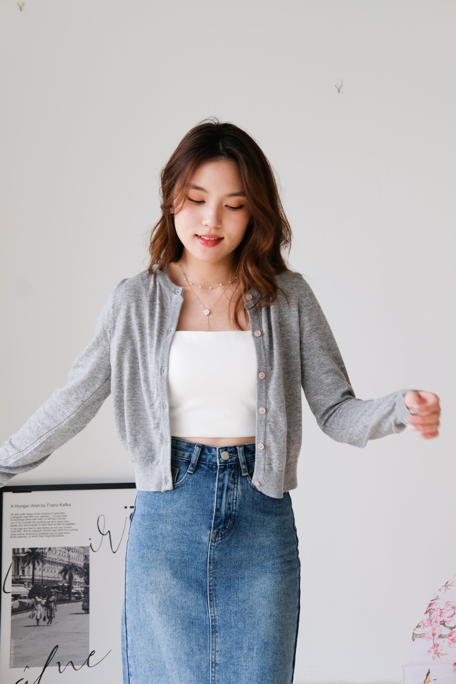 Vynie Cotton Cardigan (Gray)