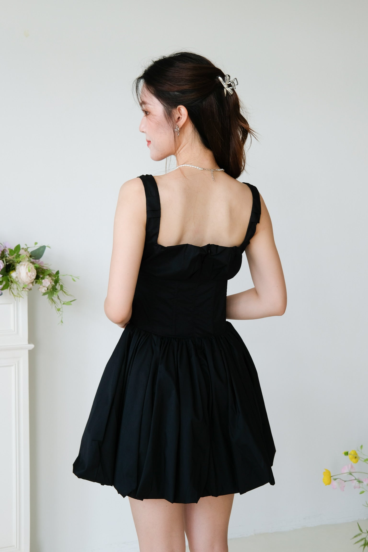 Carine Ruched Bubble Dress (Black)