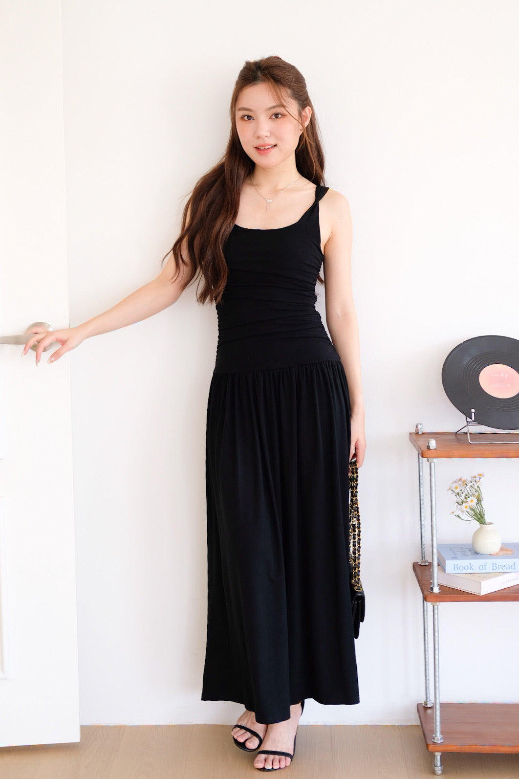 Rosalyn Scoop Ruched Maxi Dress (Black)