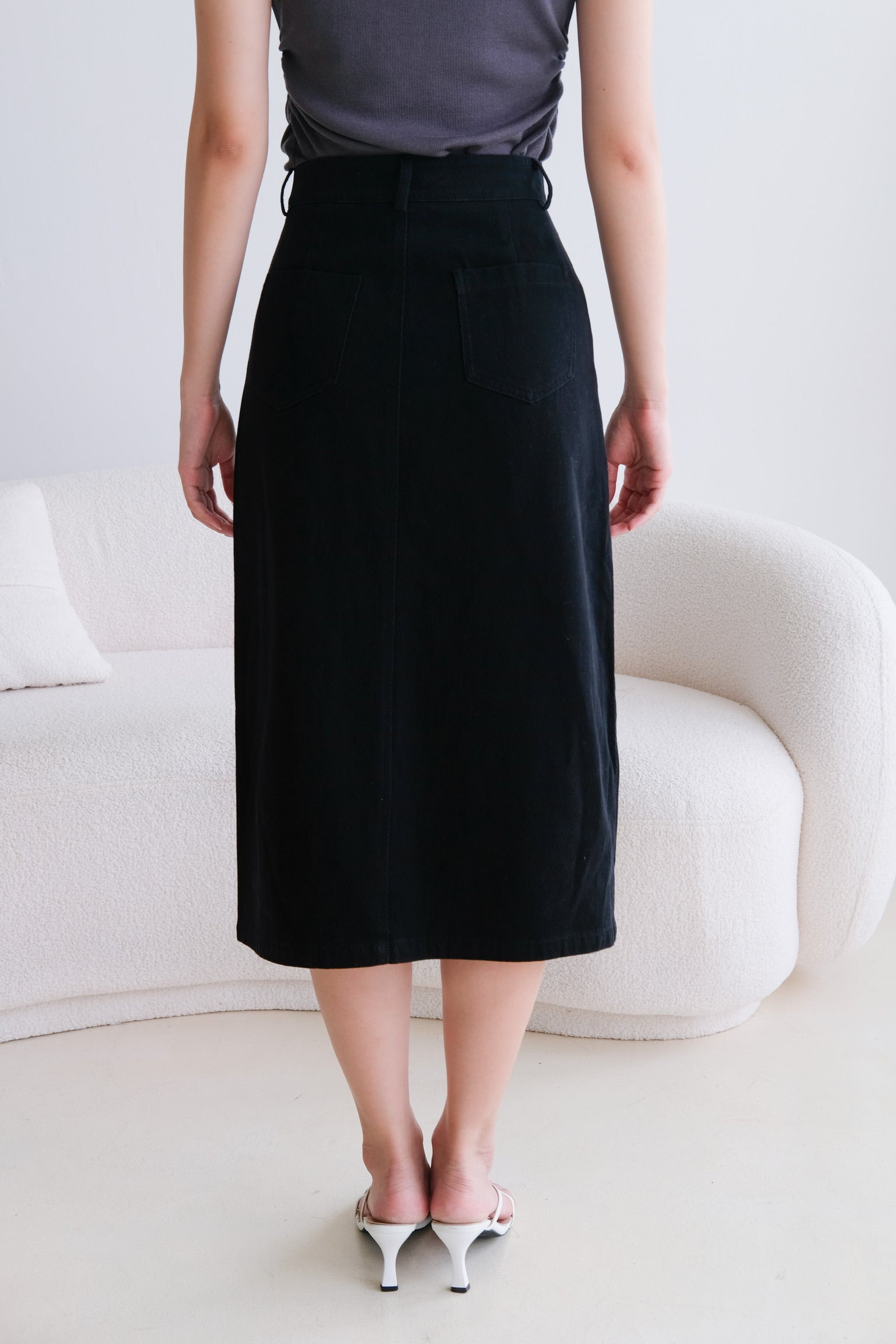 Rhea Belt Column Midi Skirt (Black)