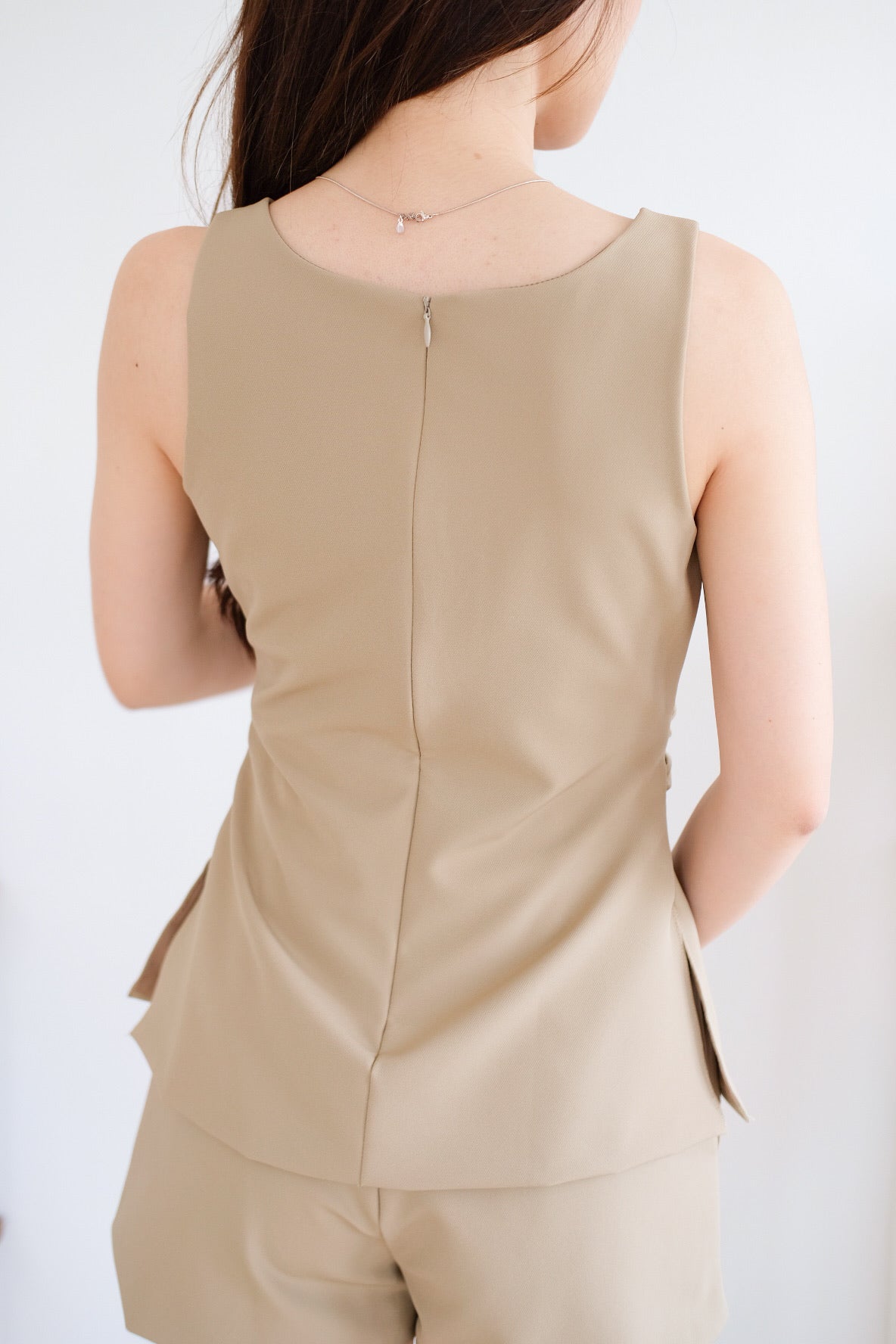 Cooper Ruched Flare Top (Khaki)