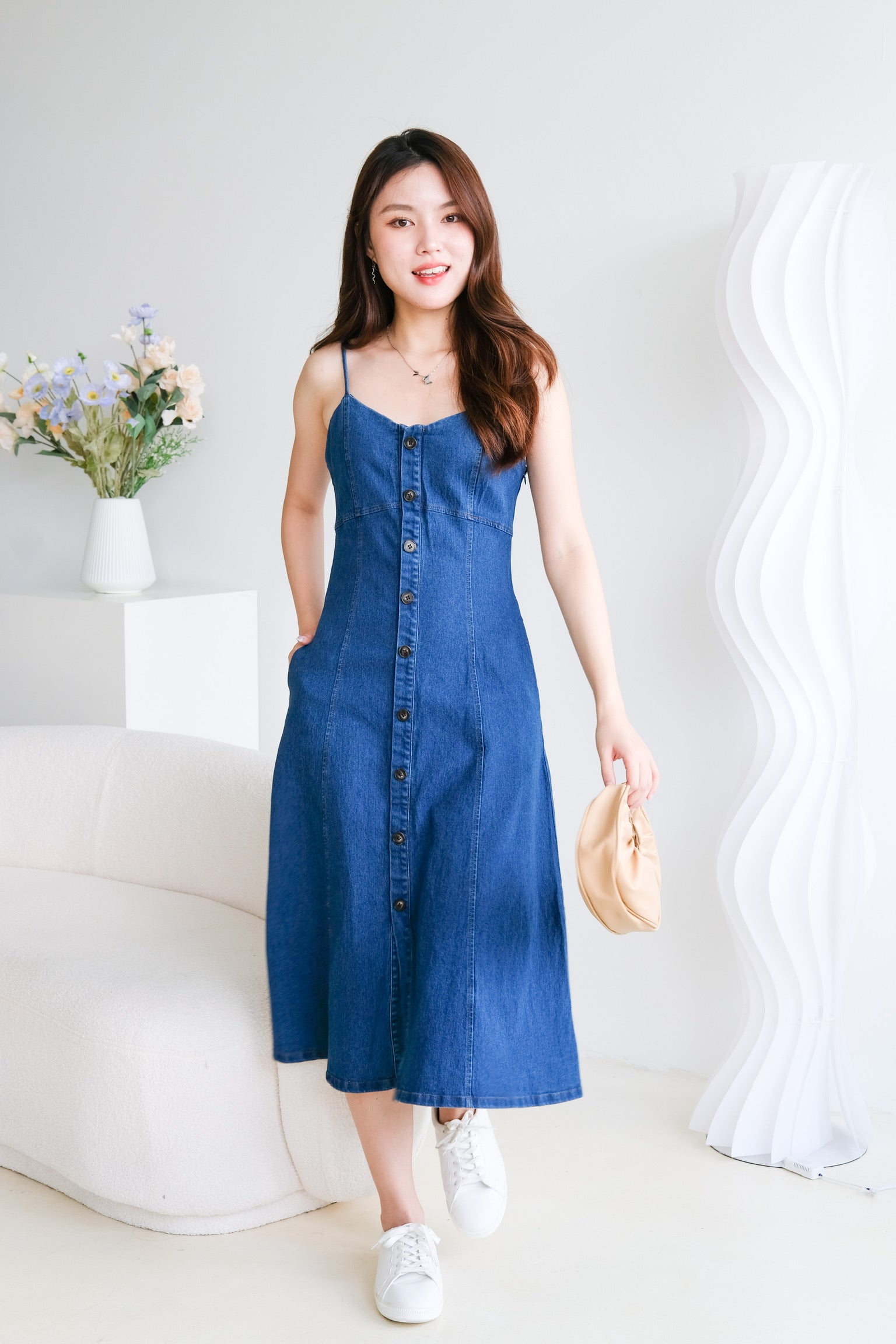 Alyssa Buttoned Denim Dress (Dark Blue)