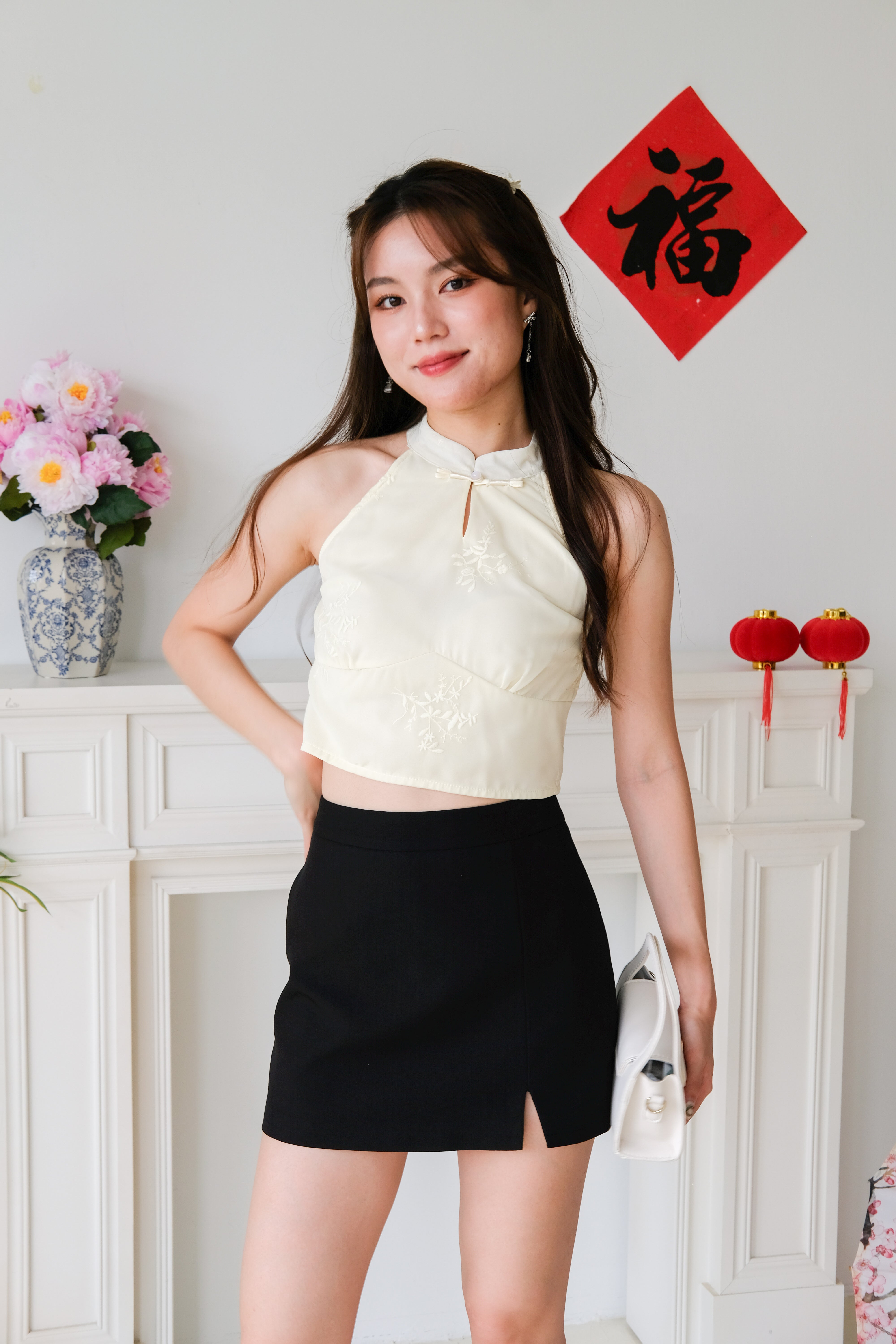 Huan Halter Cheongsam Crop Top (Pale Yellow)