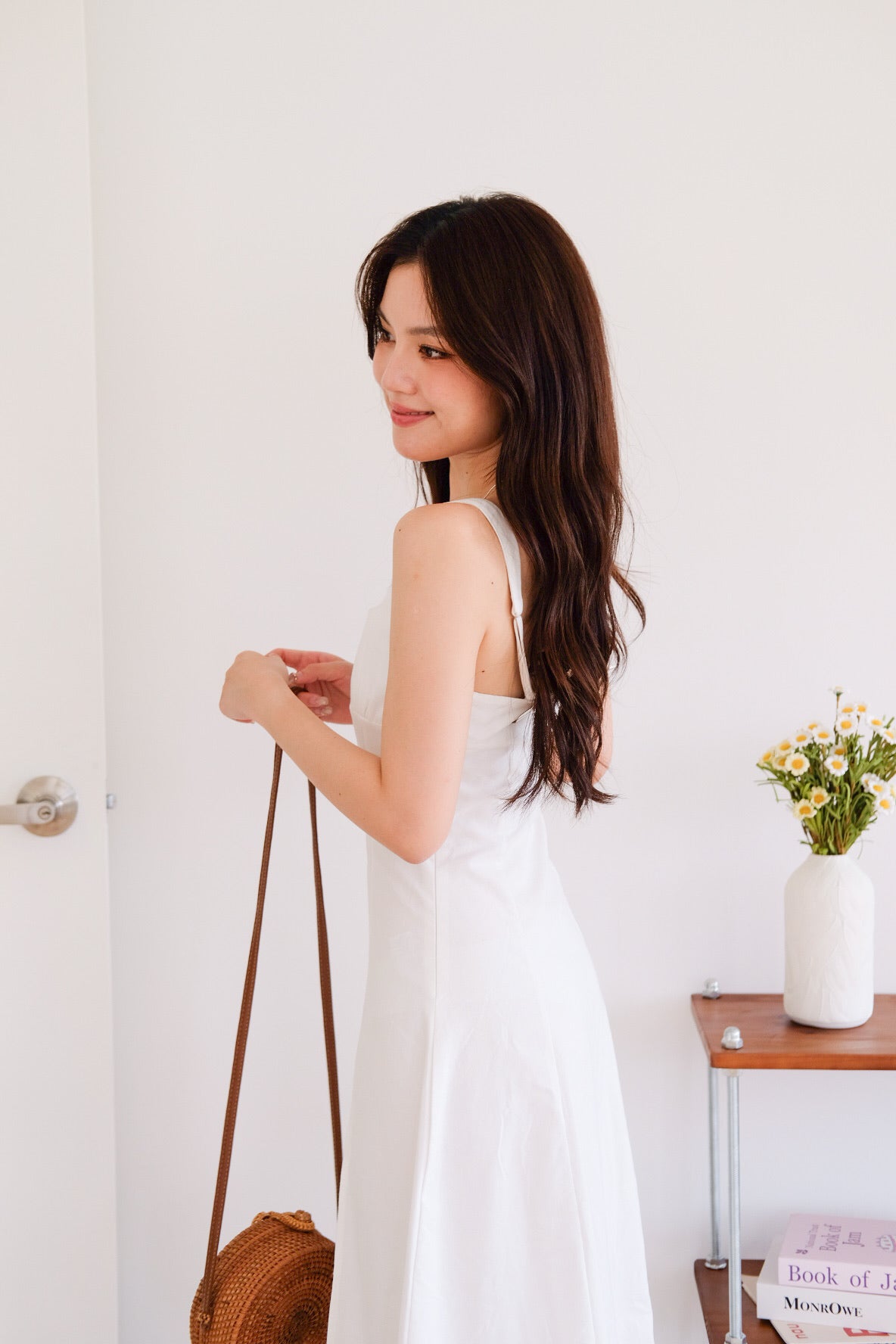 Clover Linen Slit Dress (White)