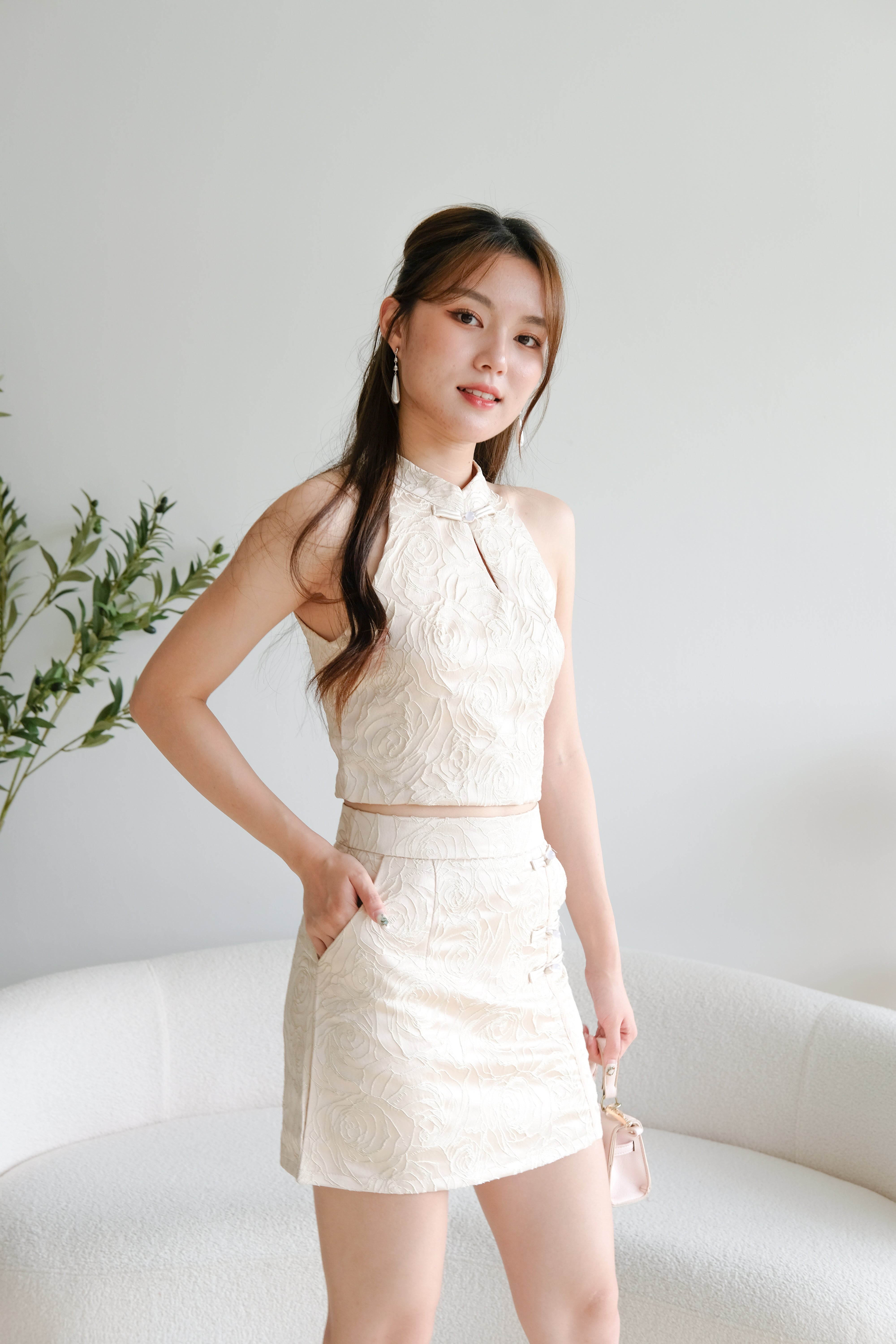 Yi Fei Roses Cheongsam Set (Pale Pink)