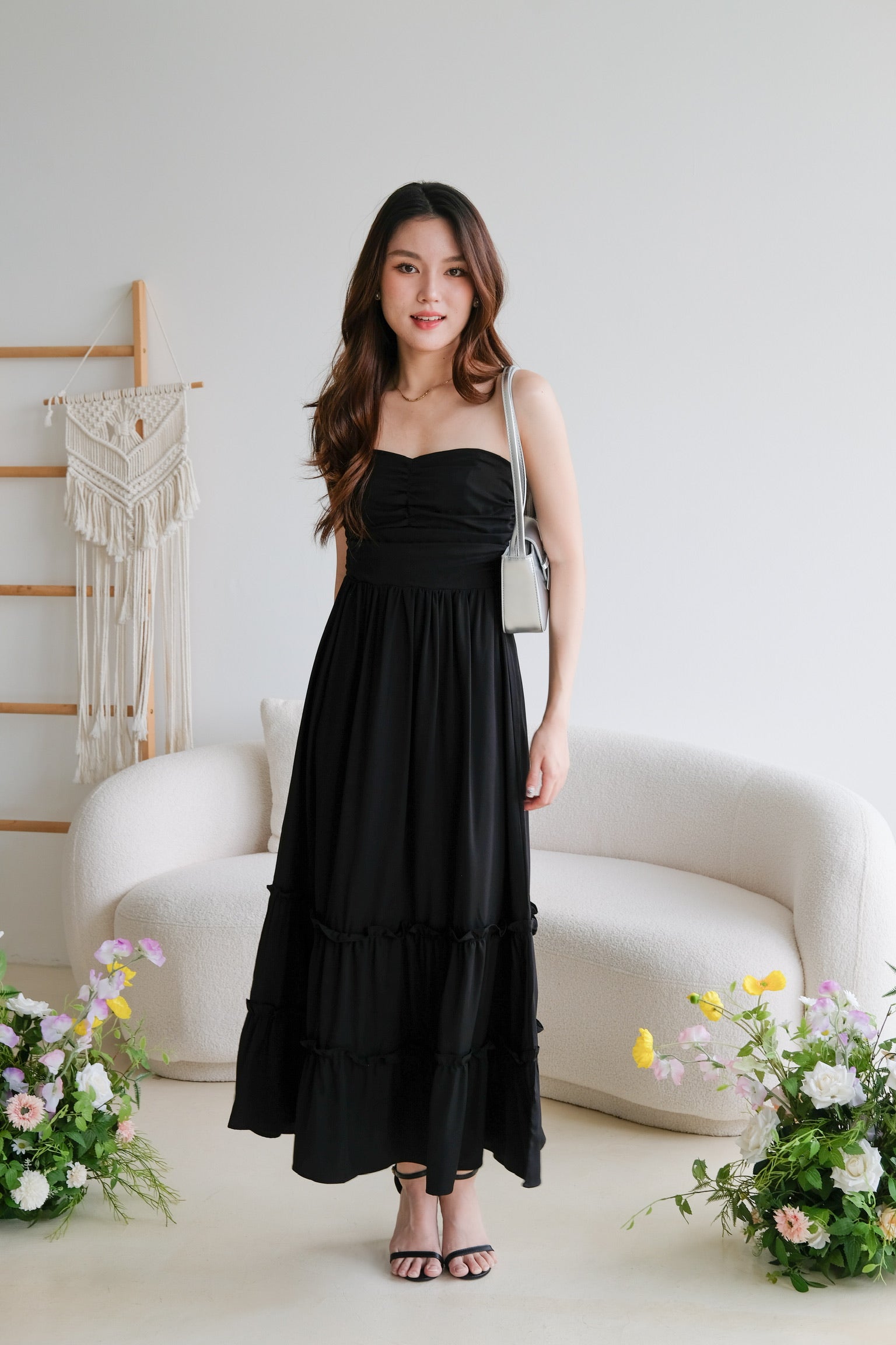 Anna Sweetheart Tube Maxi Dress (Black)