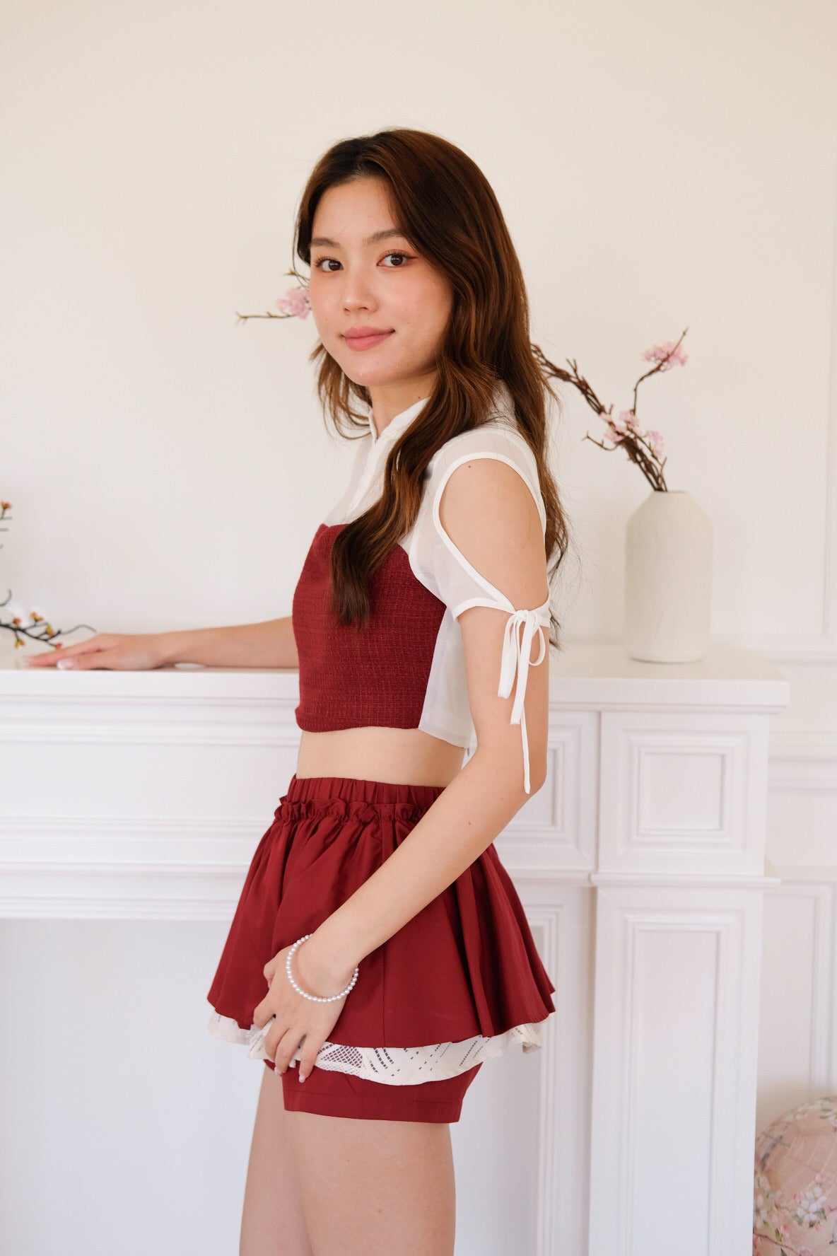 [ETA 12-16 Jan] Lalisa Tweed Crop Top (Burgundy)