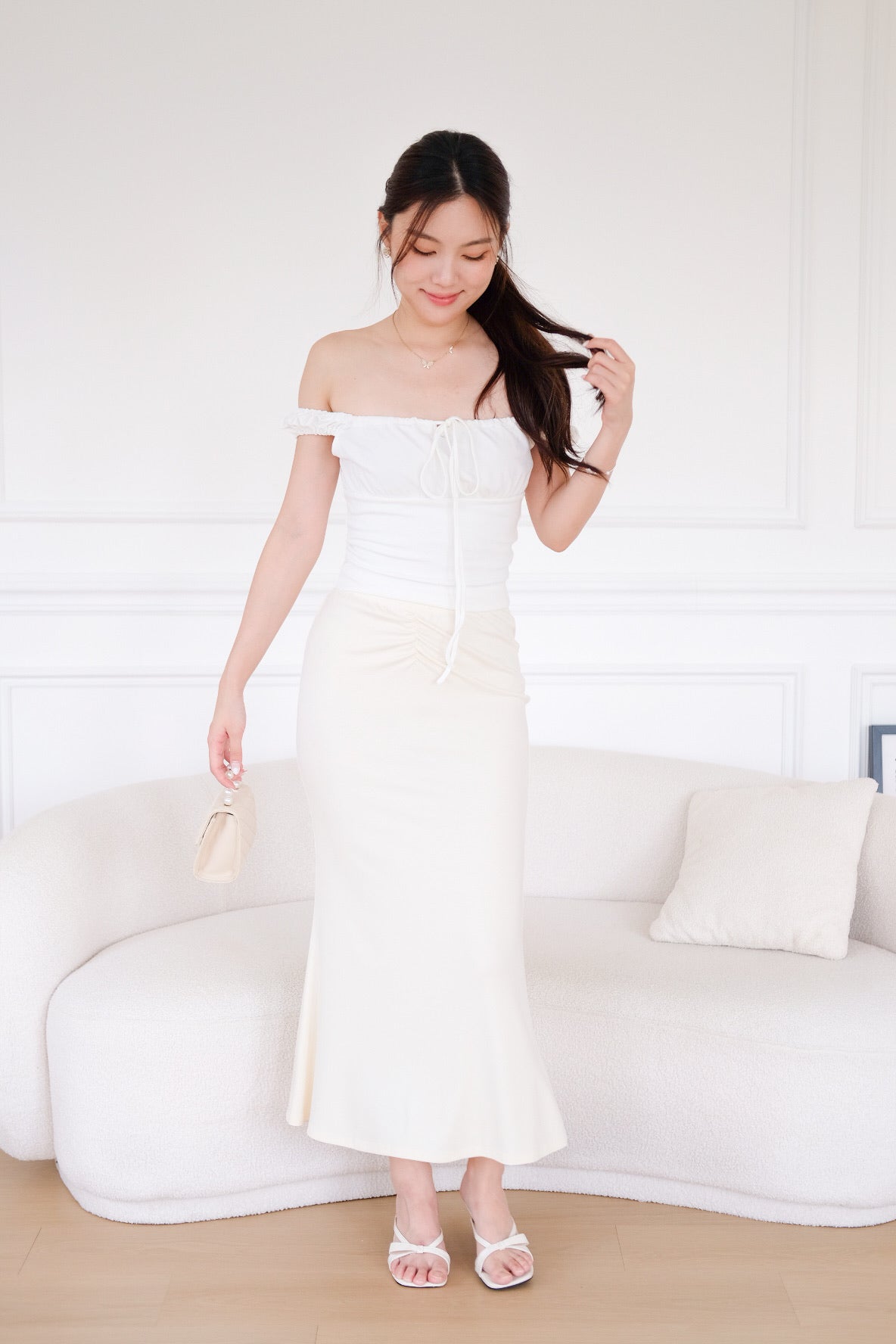 Gia Mermaid Maxi Skirt (Pale Yellow)