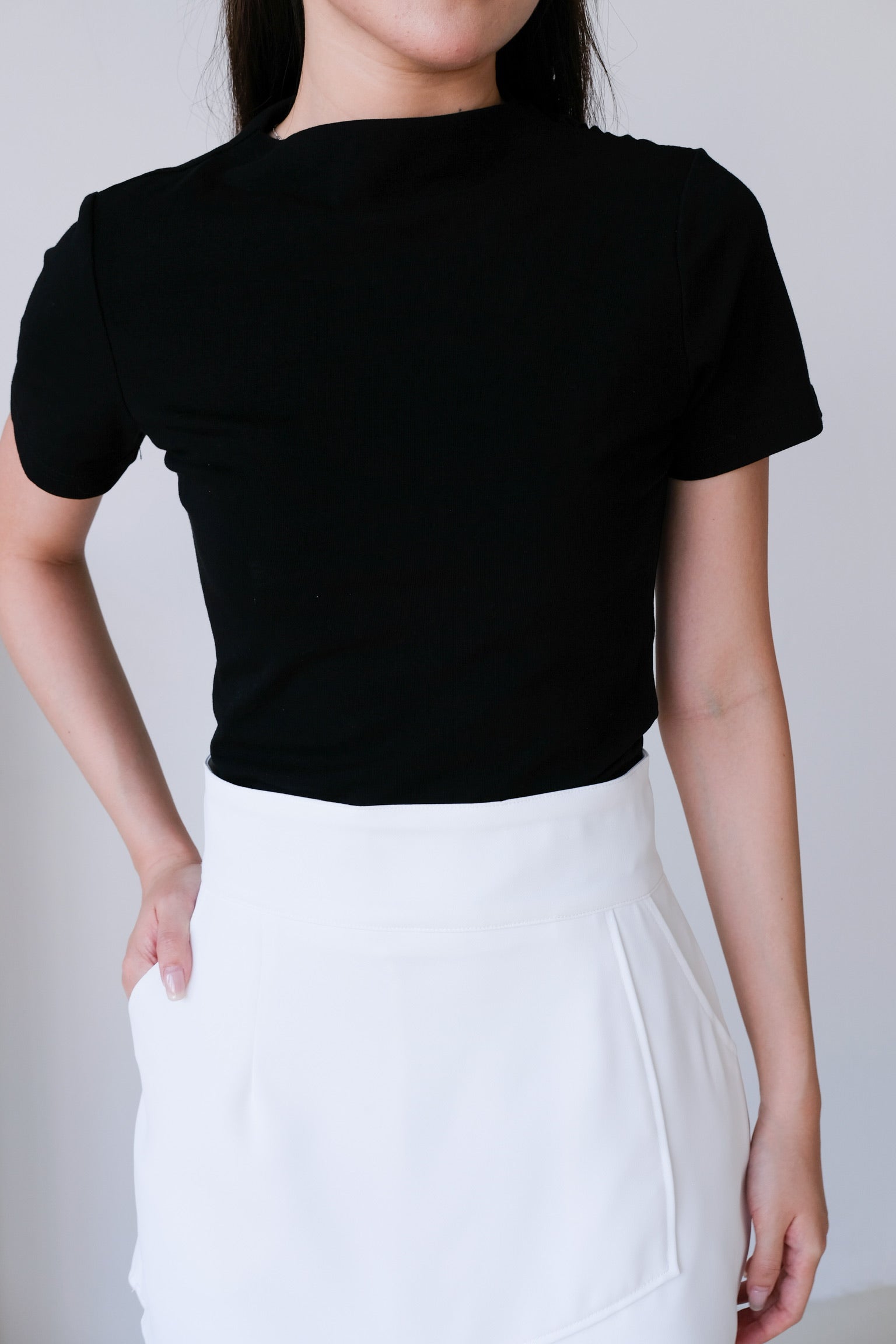 Katie Stretchy Tee (Black)