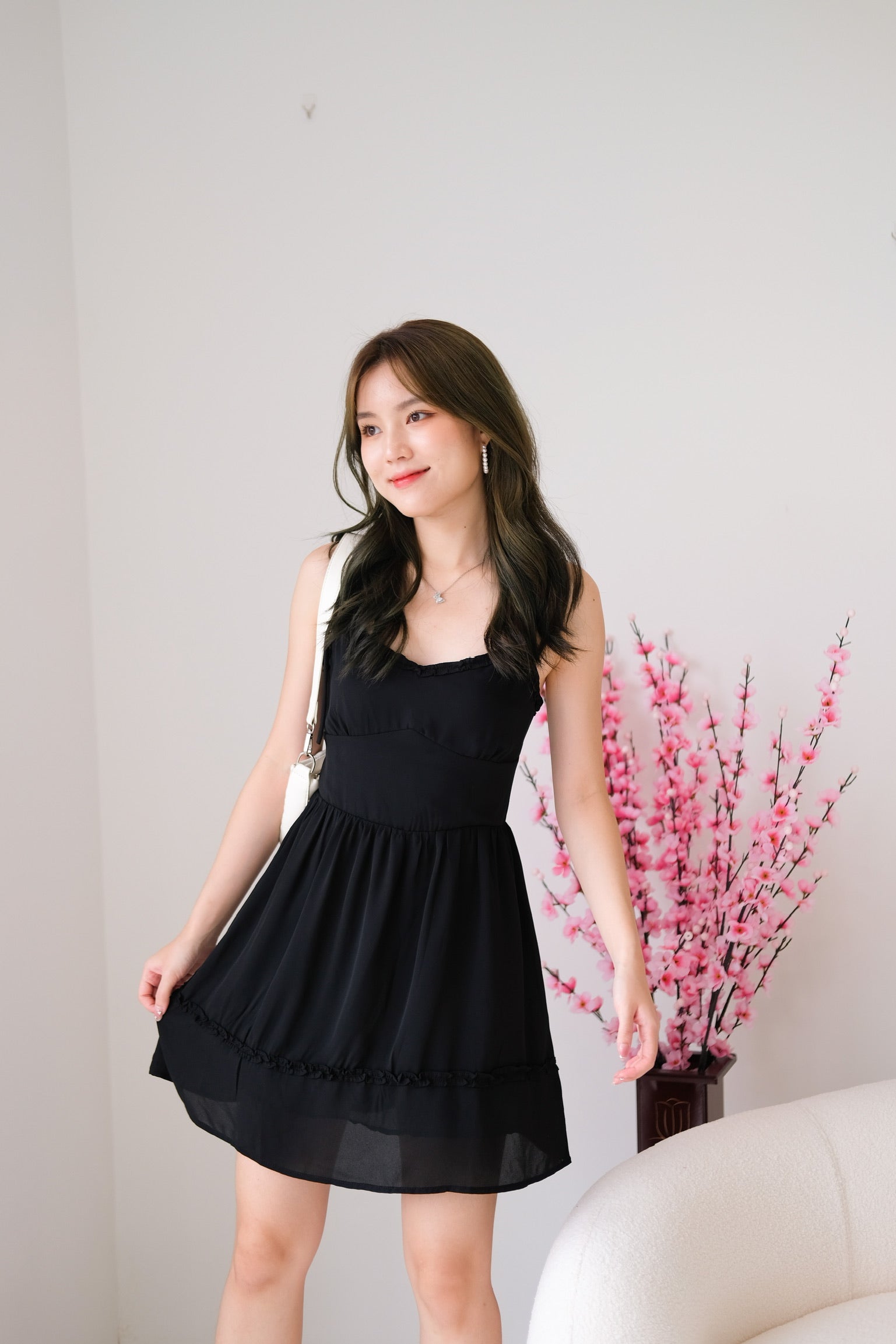 Vezel Flare Dress (Black)