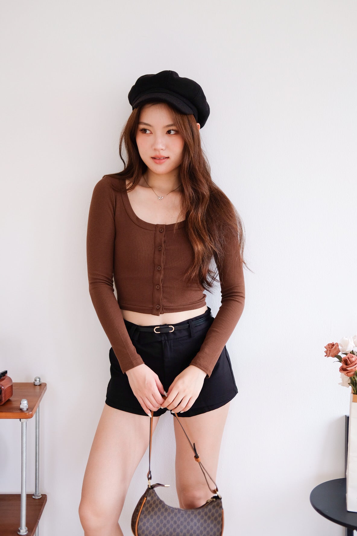 Lucine Ribbed Long Sleeves Crop Top (Mocha)