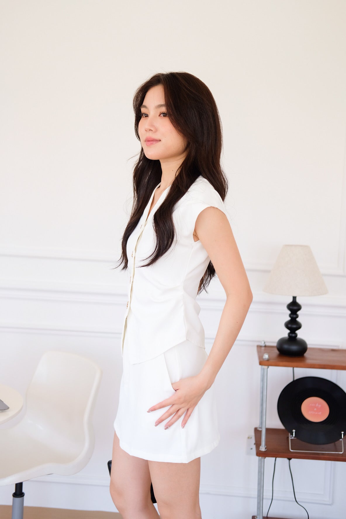 Jarelle Metallic Button Set (White)