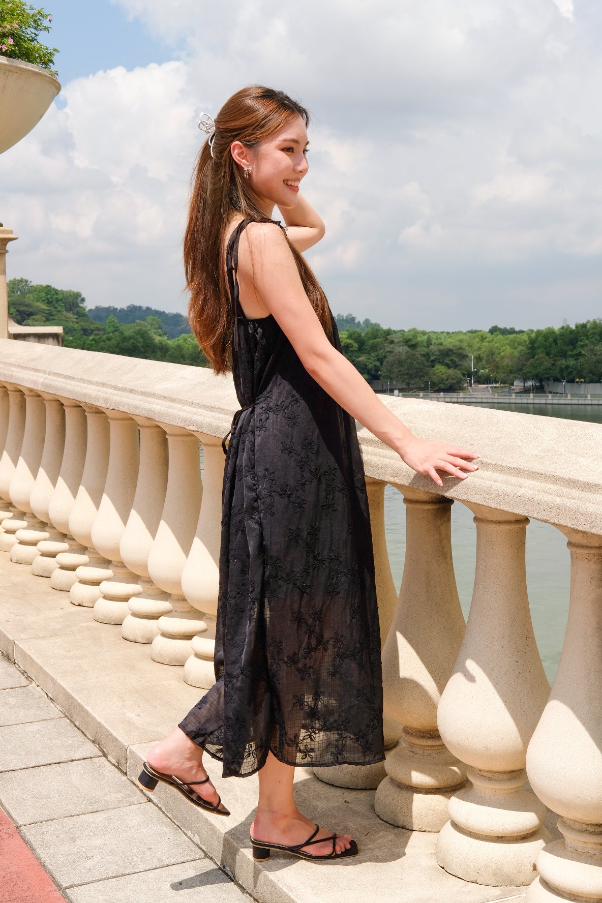 May Vacay Loose Fit Maxi Dress (Black)