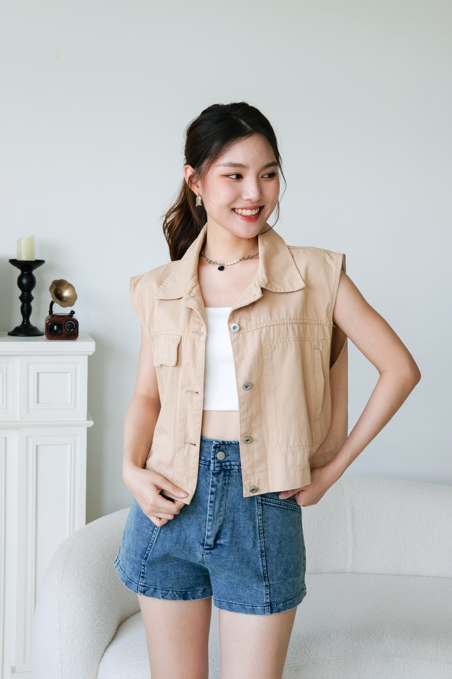 Sabby Denim Vest (Khaki)