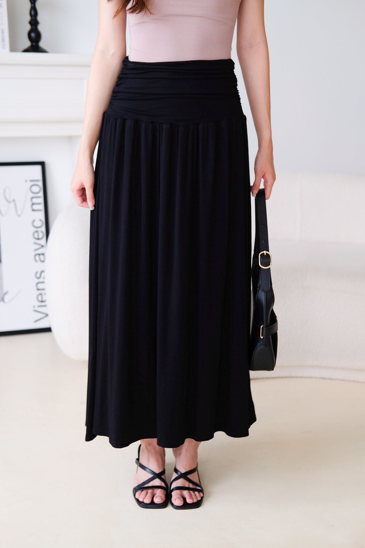 Emmeline Ruched Maxi Skirt (Black)
