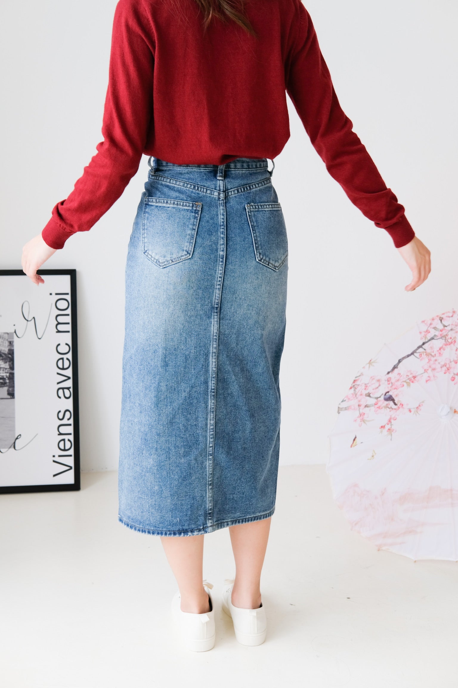 Alycia Denim Midi Skirt (Denim Blue)