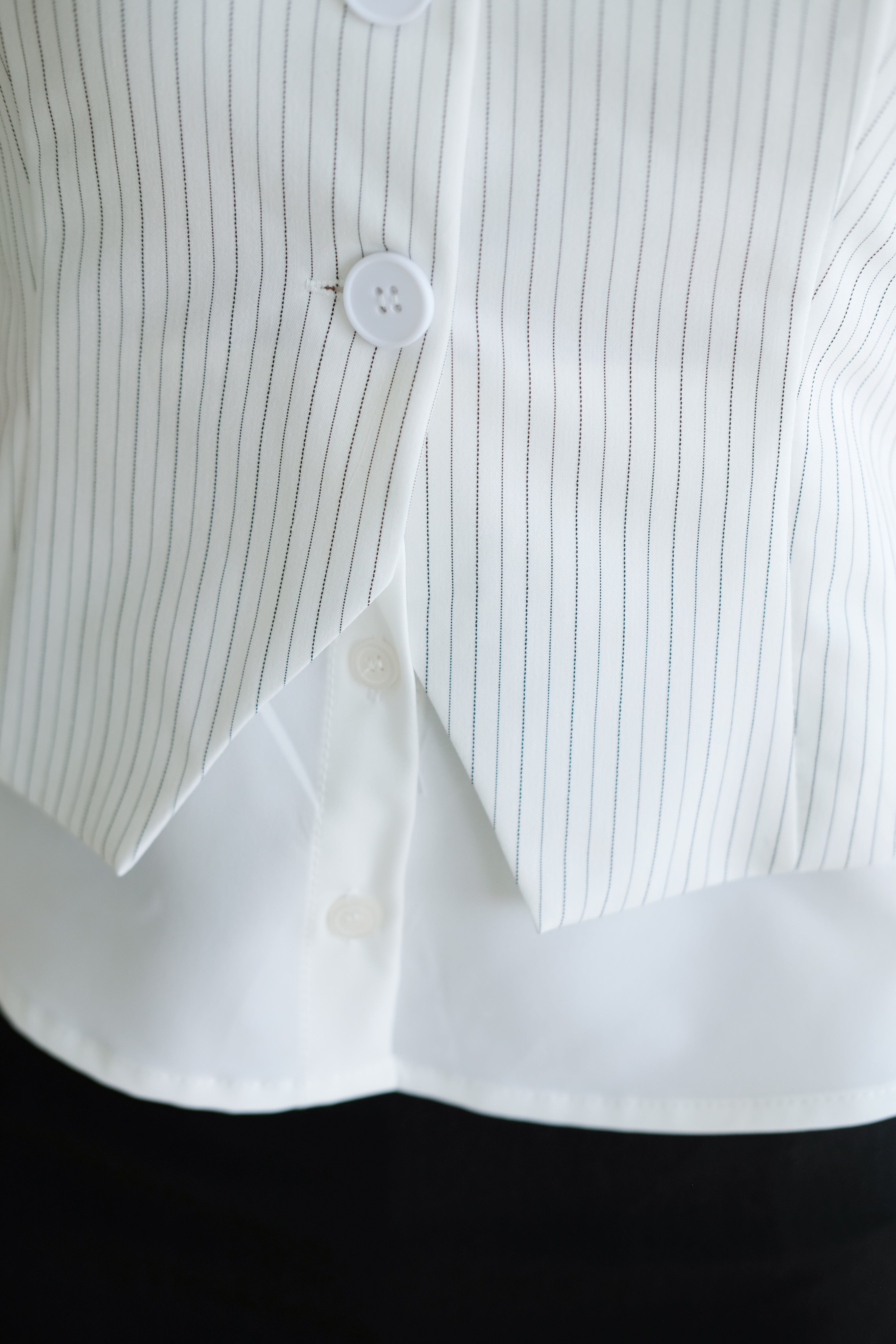 Veen Pinstripe Contrast Vest Top (White)