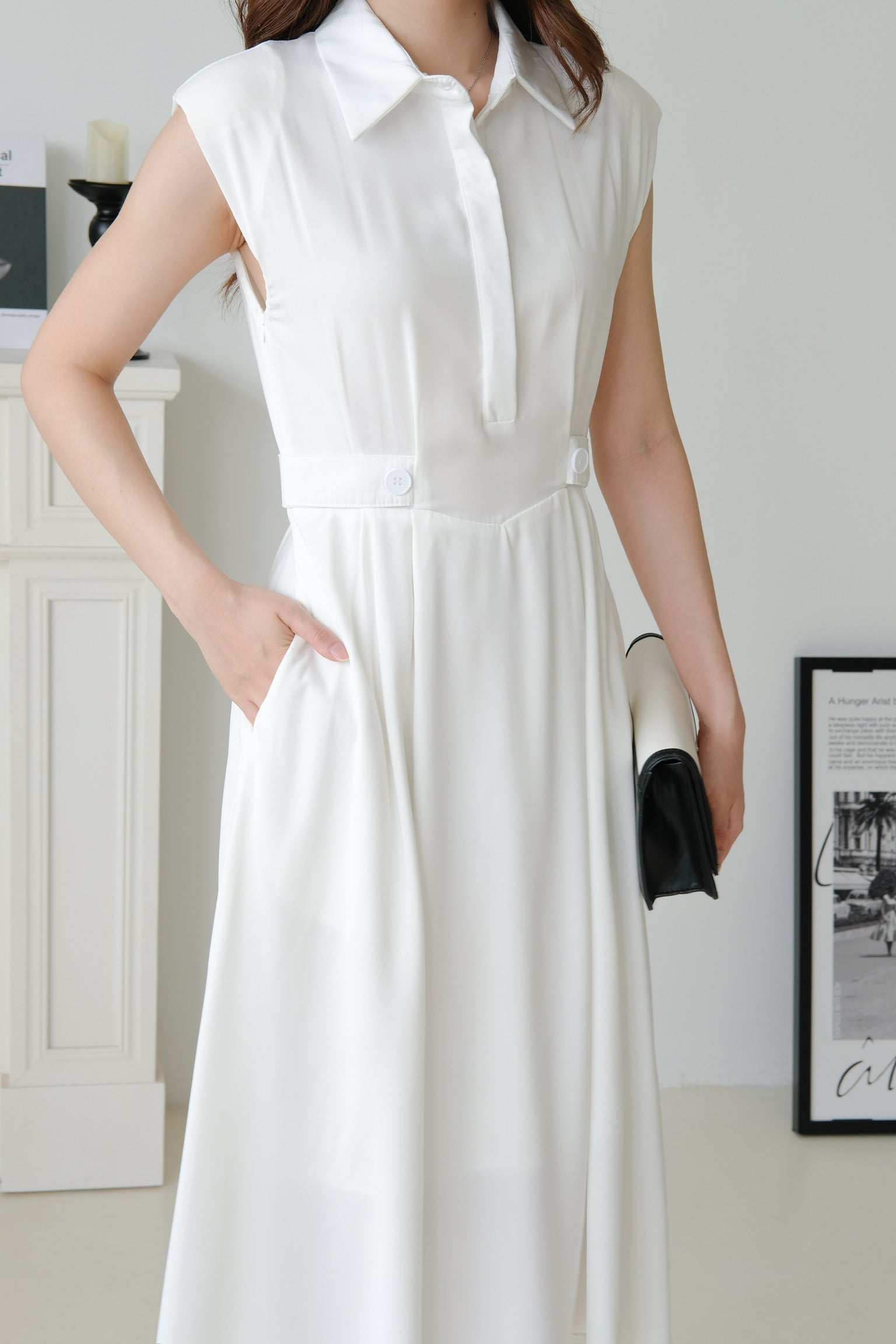 Reina Collared Midaxi Dress (White)