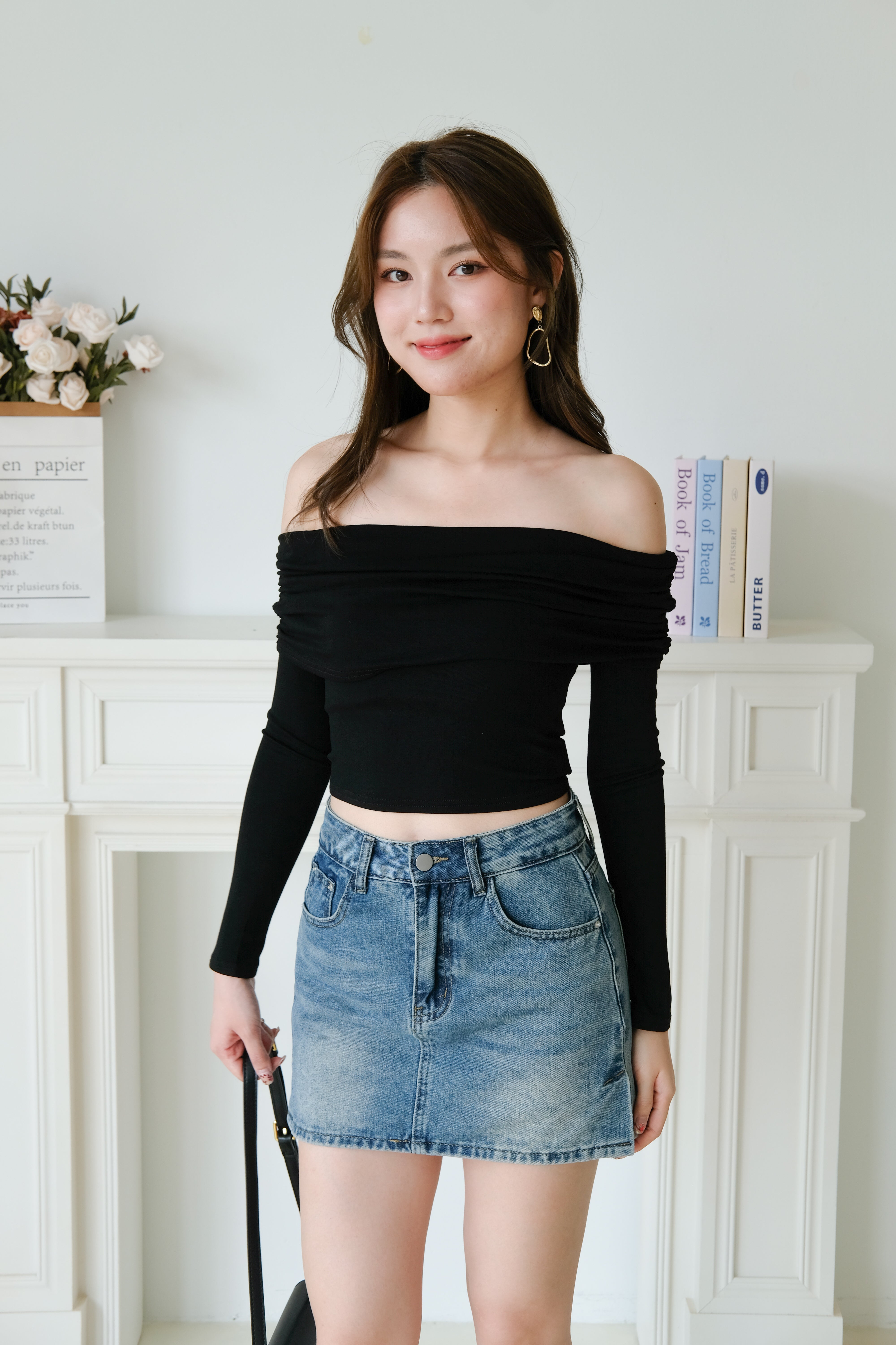 Juliette Overlap Off Shoulder Top (Black)