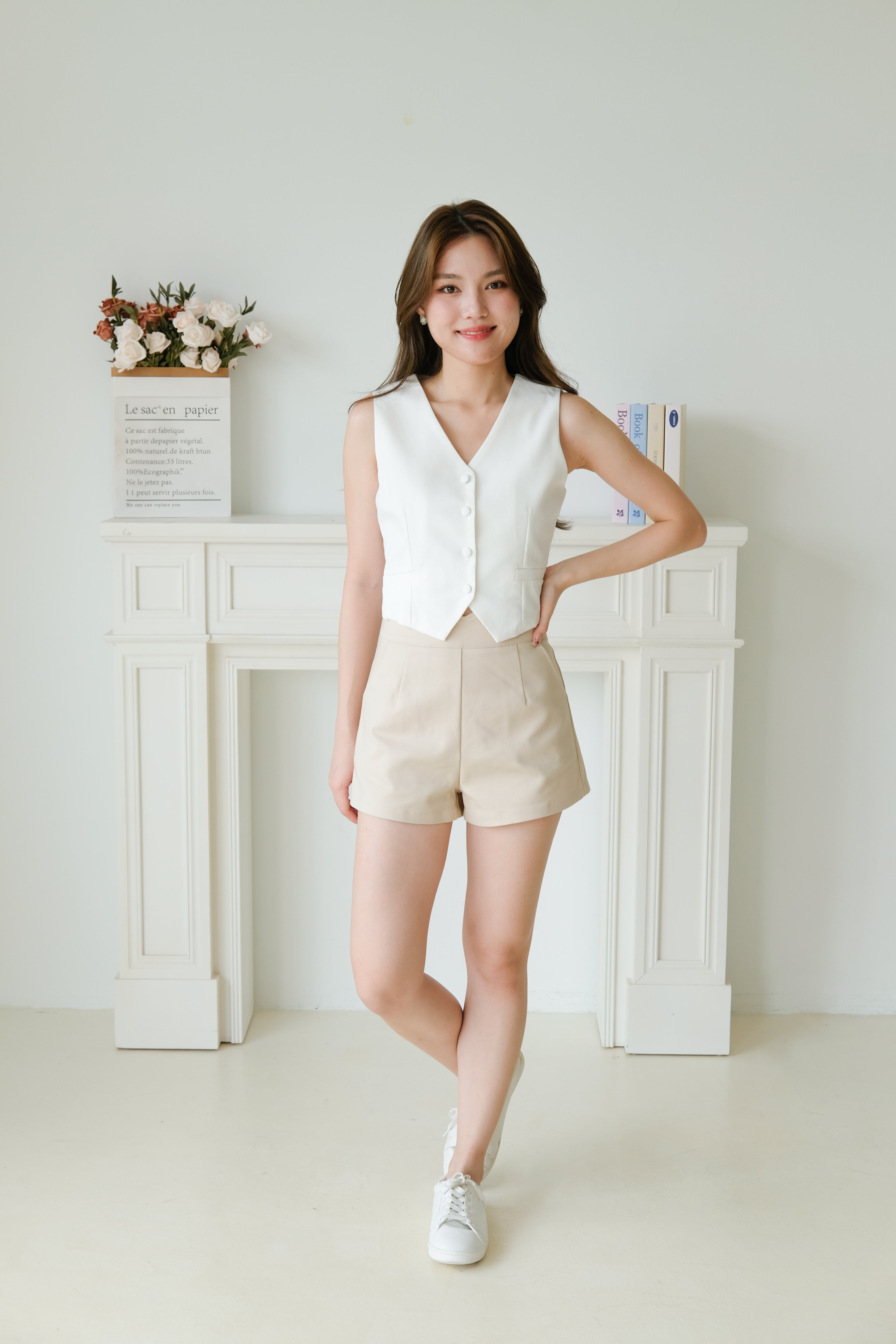 Francine Muji Linen Vest (White)