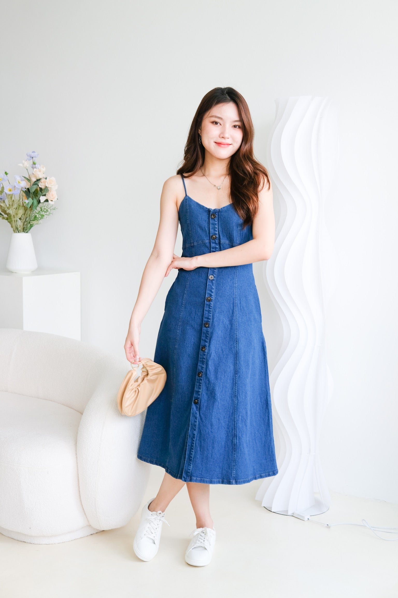 Alyssa Buttoned Denim Dress (Dark Blue)