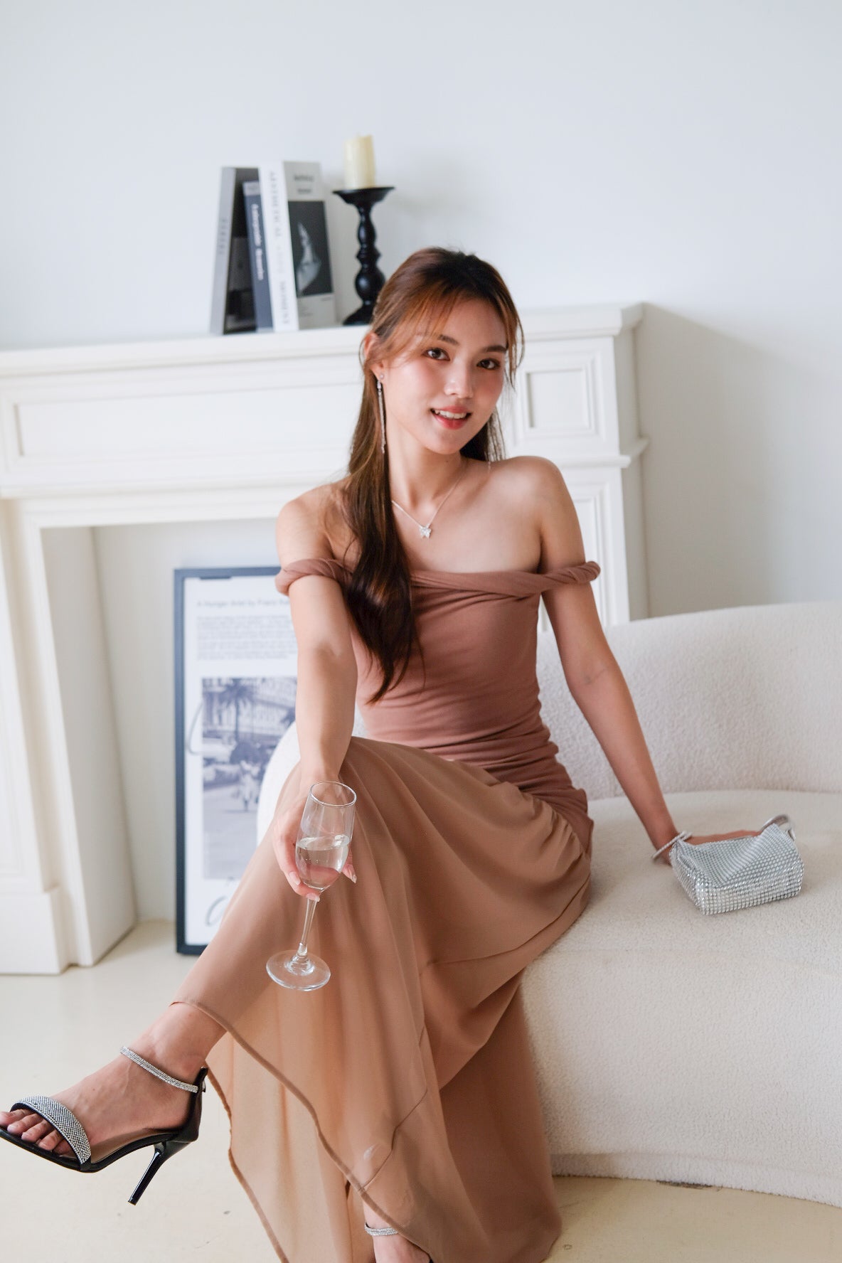 Kim Twist Off Shoulder Bodycon Maxi Dress (Mocha)