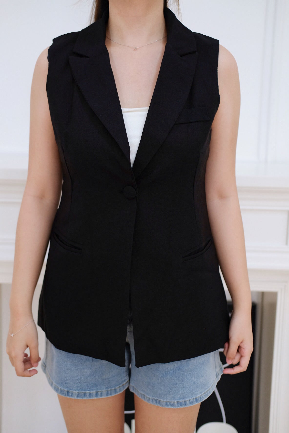 Blazer Vest Button Outerwear (Black)