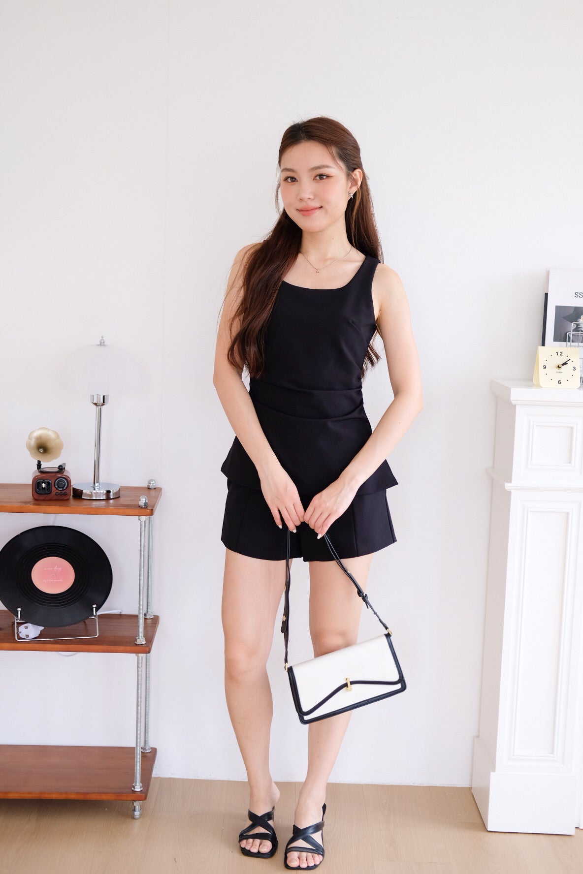 Cooper Ruched Flare Top (Black)