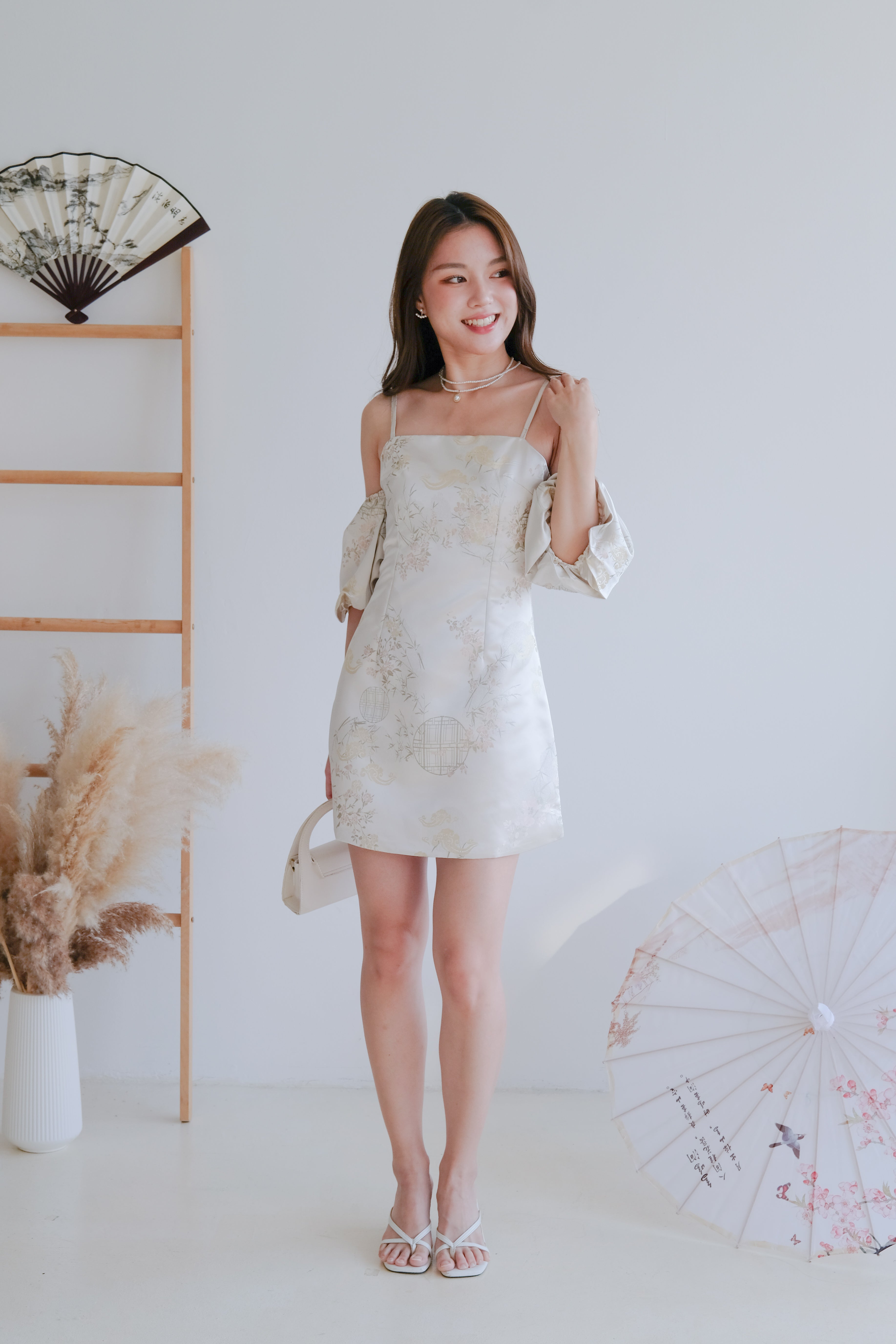 Ya Yun Tropical Cold Shoulder Dress (Pearl White)