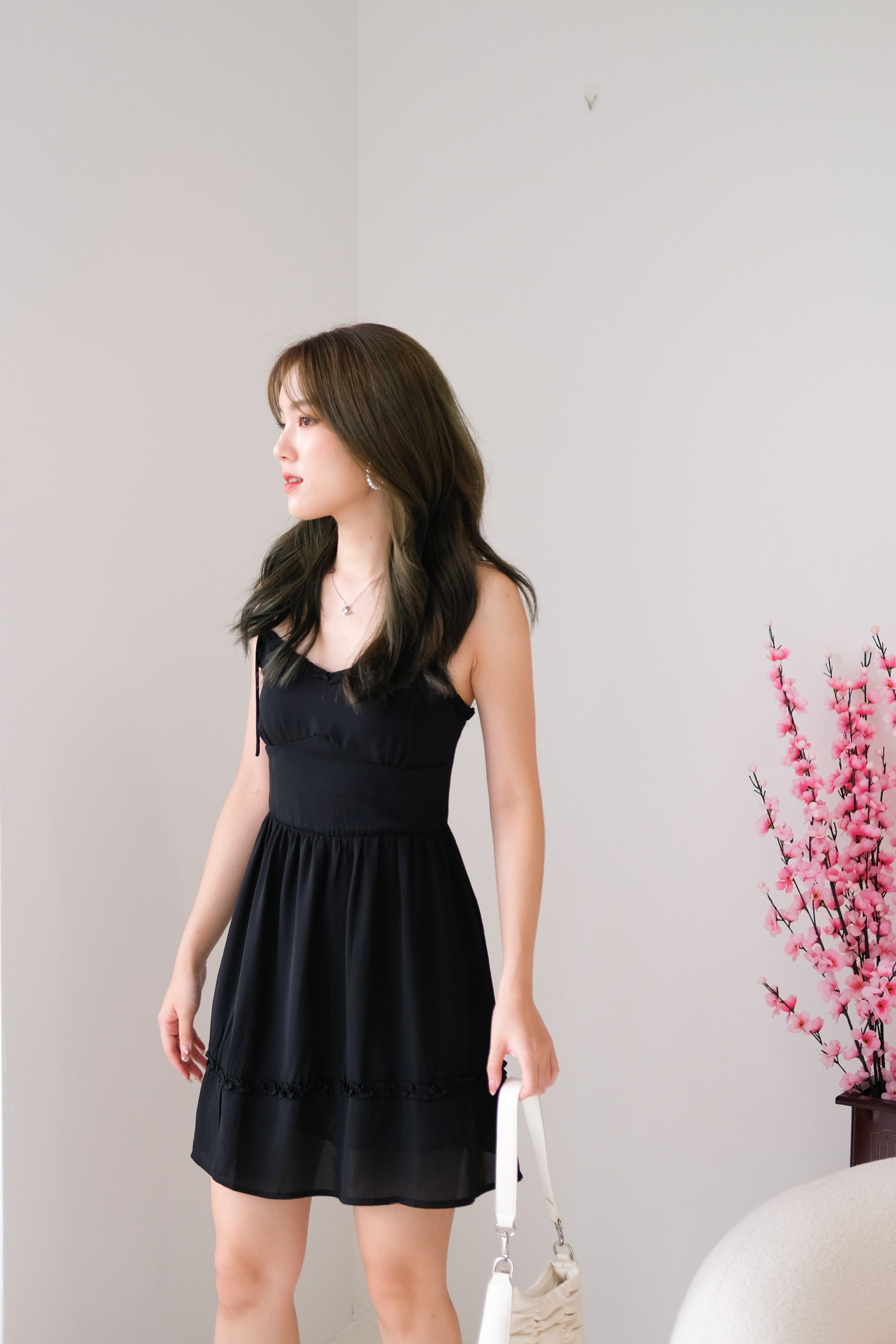 Vezel Flare Dress (Black)