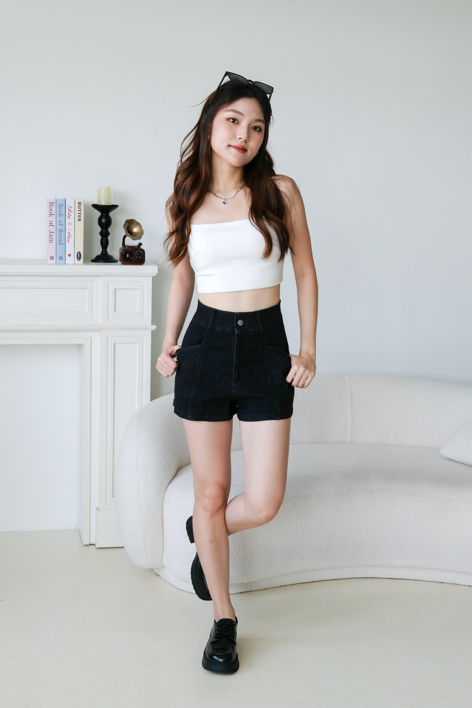 24/7 Denim High Waist Shorts (Black)