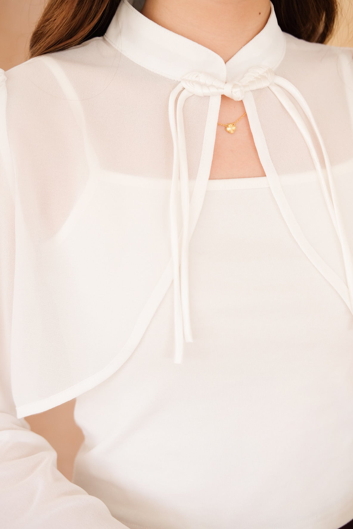 清 Qing 2 in 1 Long Sleeves Cheongsam Top (White)