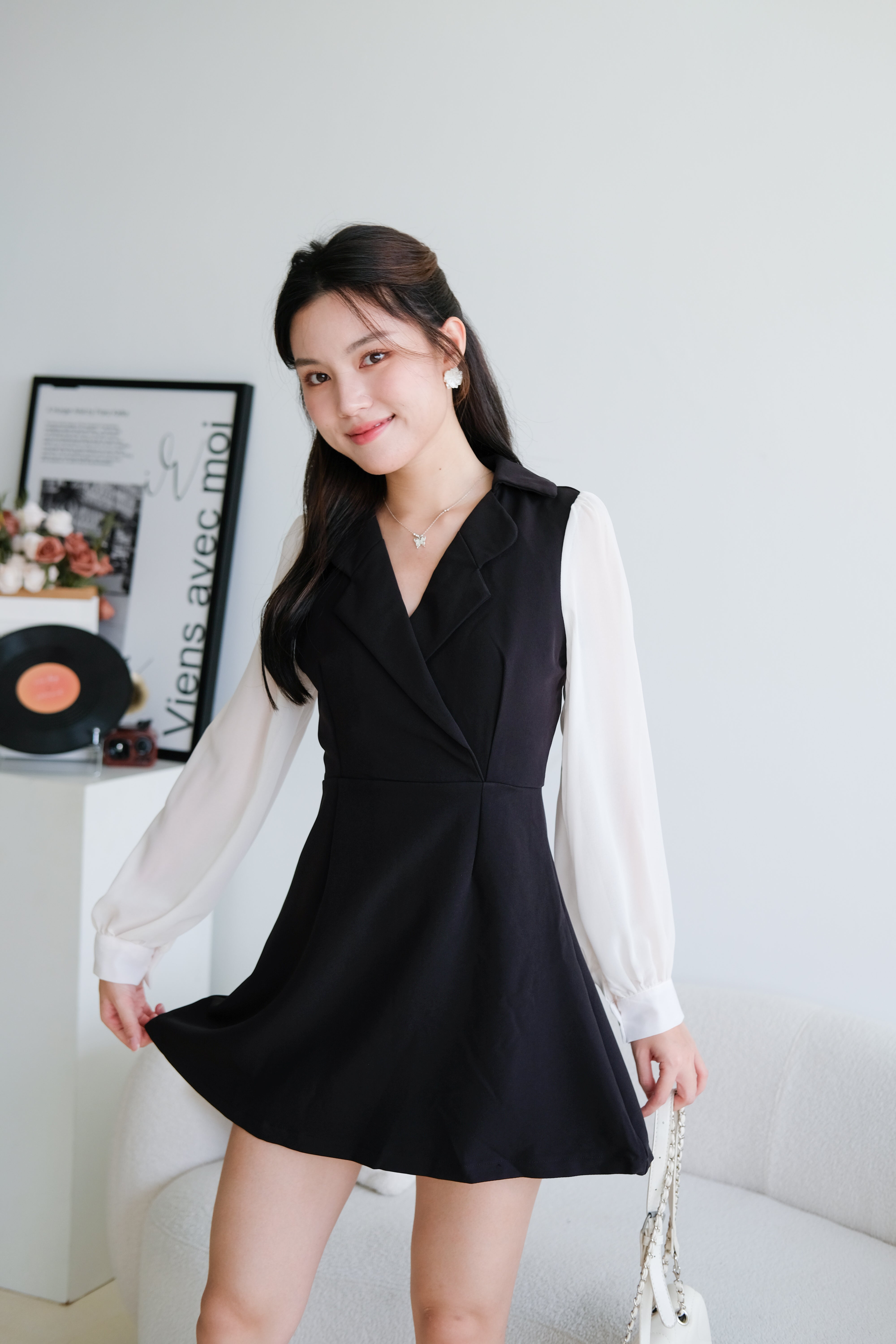 Louisa Blazer Sleeve Dress (Black)