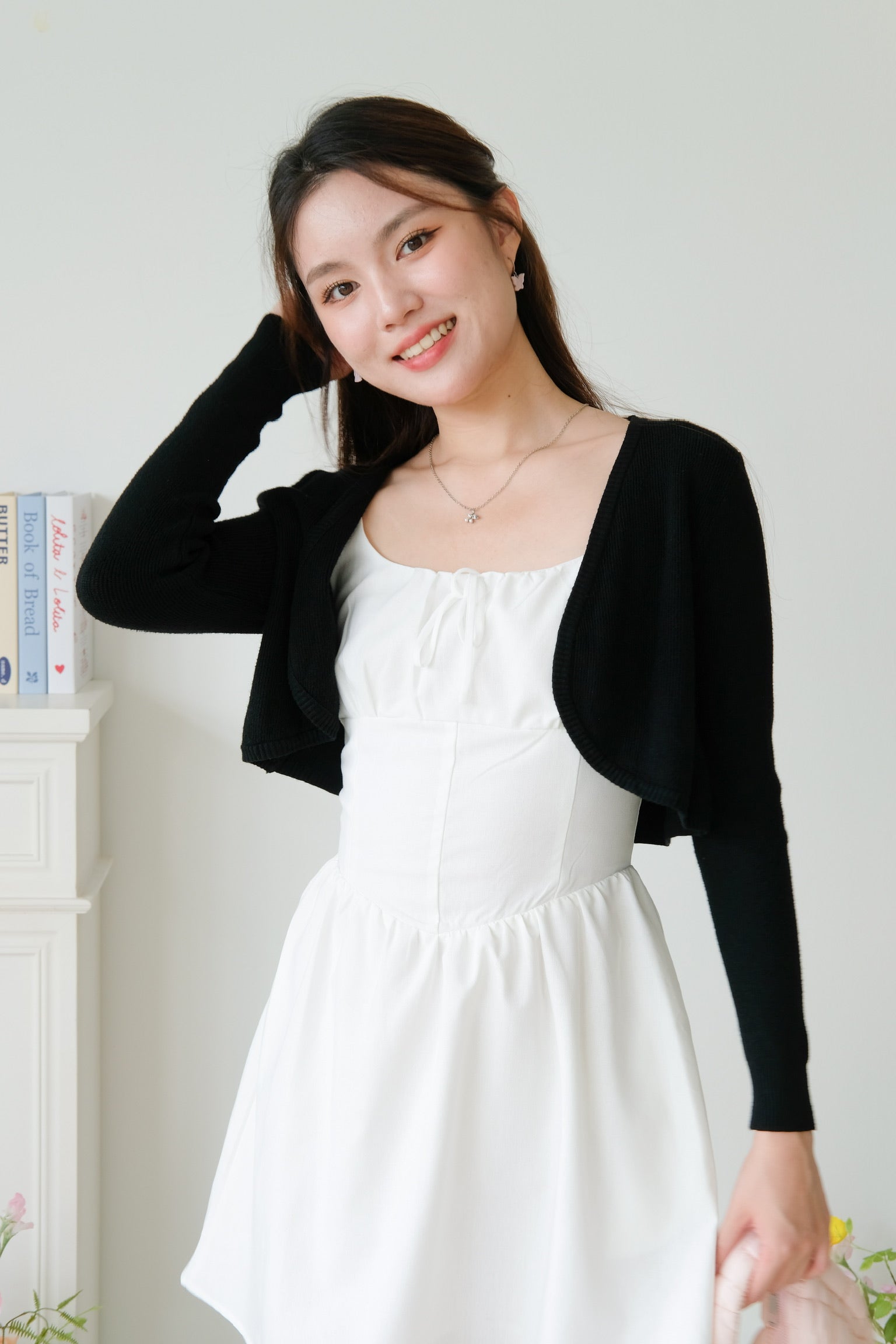 Envie Knit Cropped Cardigan (Black)