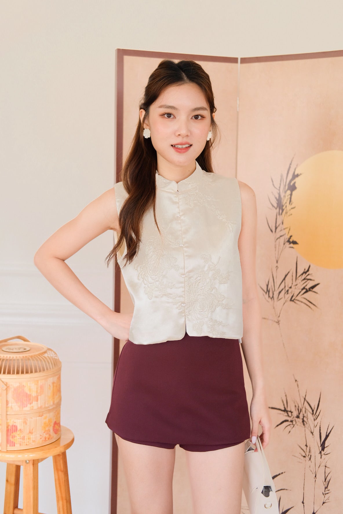 宋 Song Satin Cheongsam Vest Top (Light Beige)