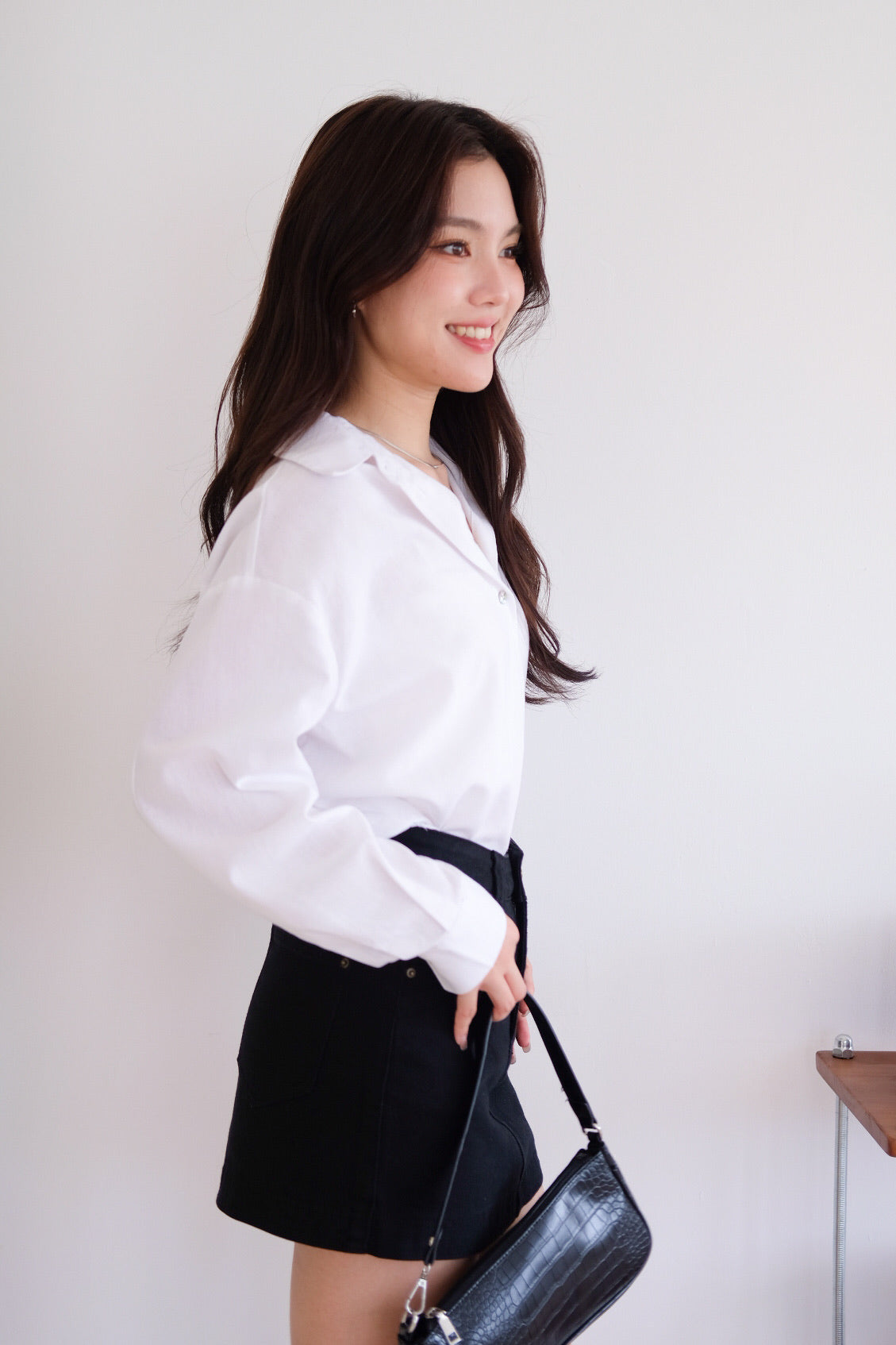 Downtown Linen Oversized Shirt (White)