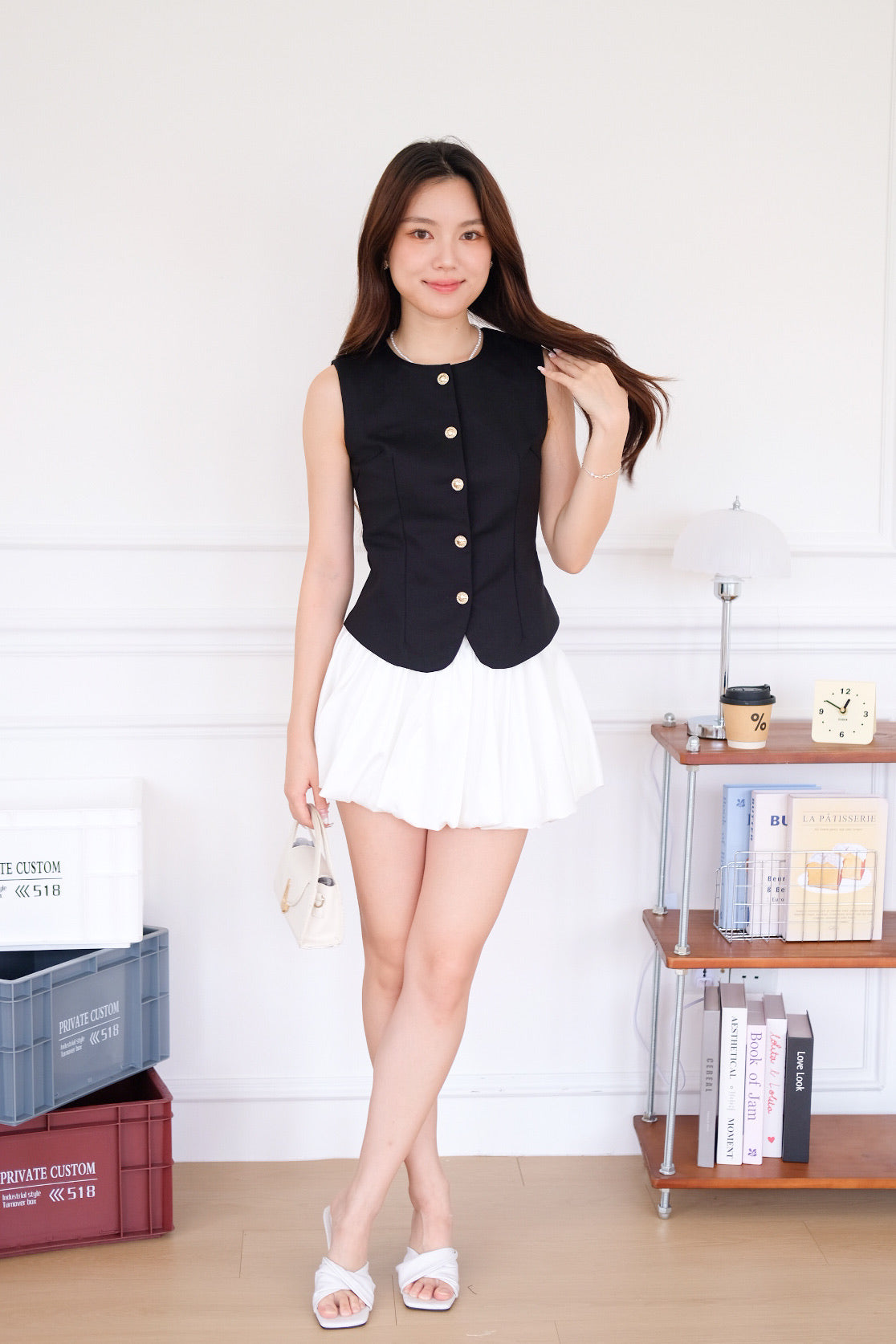 Senna Round Neck Vest Top (Black)