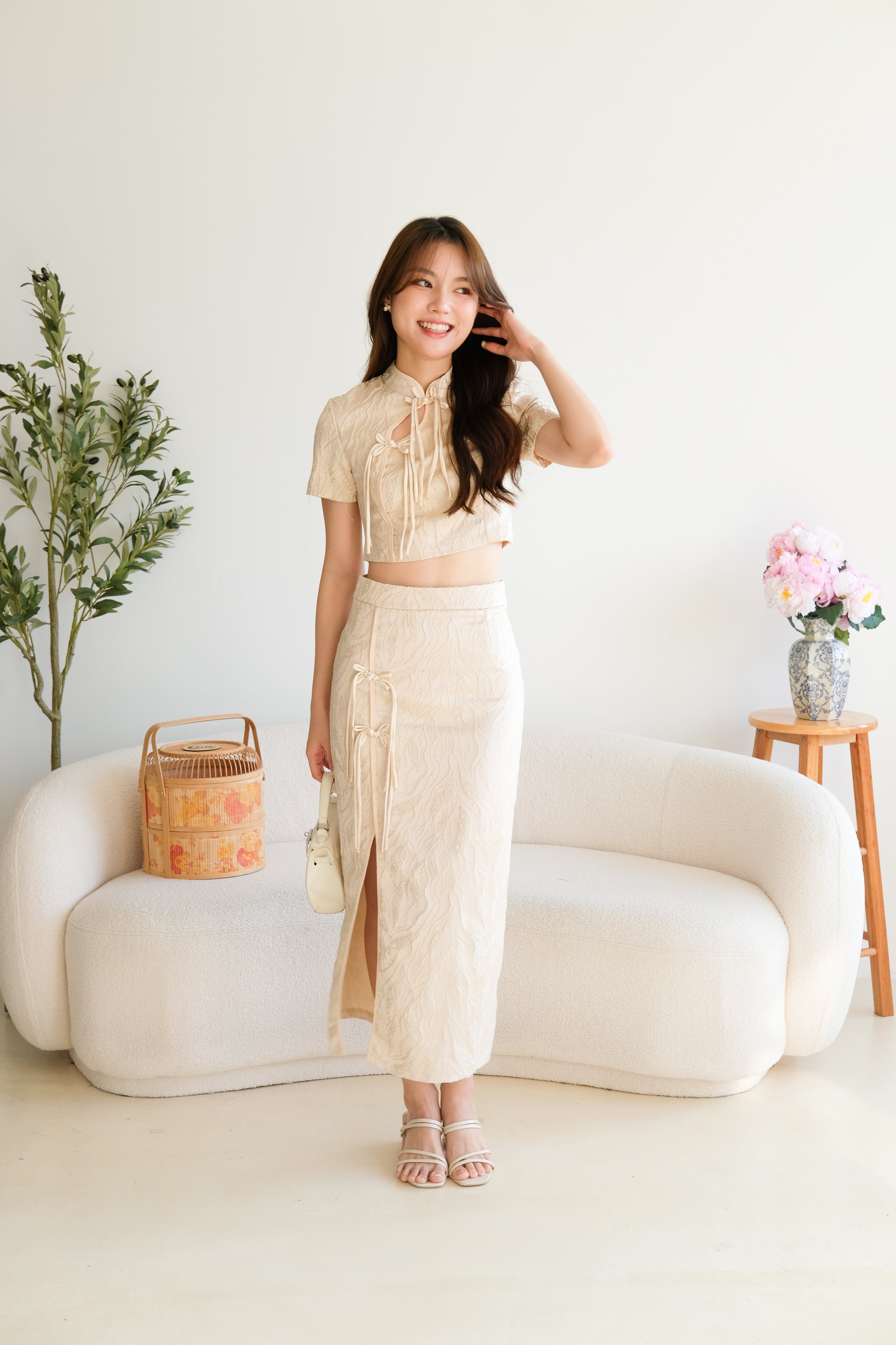 Ying Modern Midi Cheongsam Set (Light Pink)