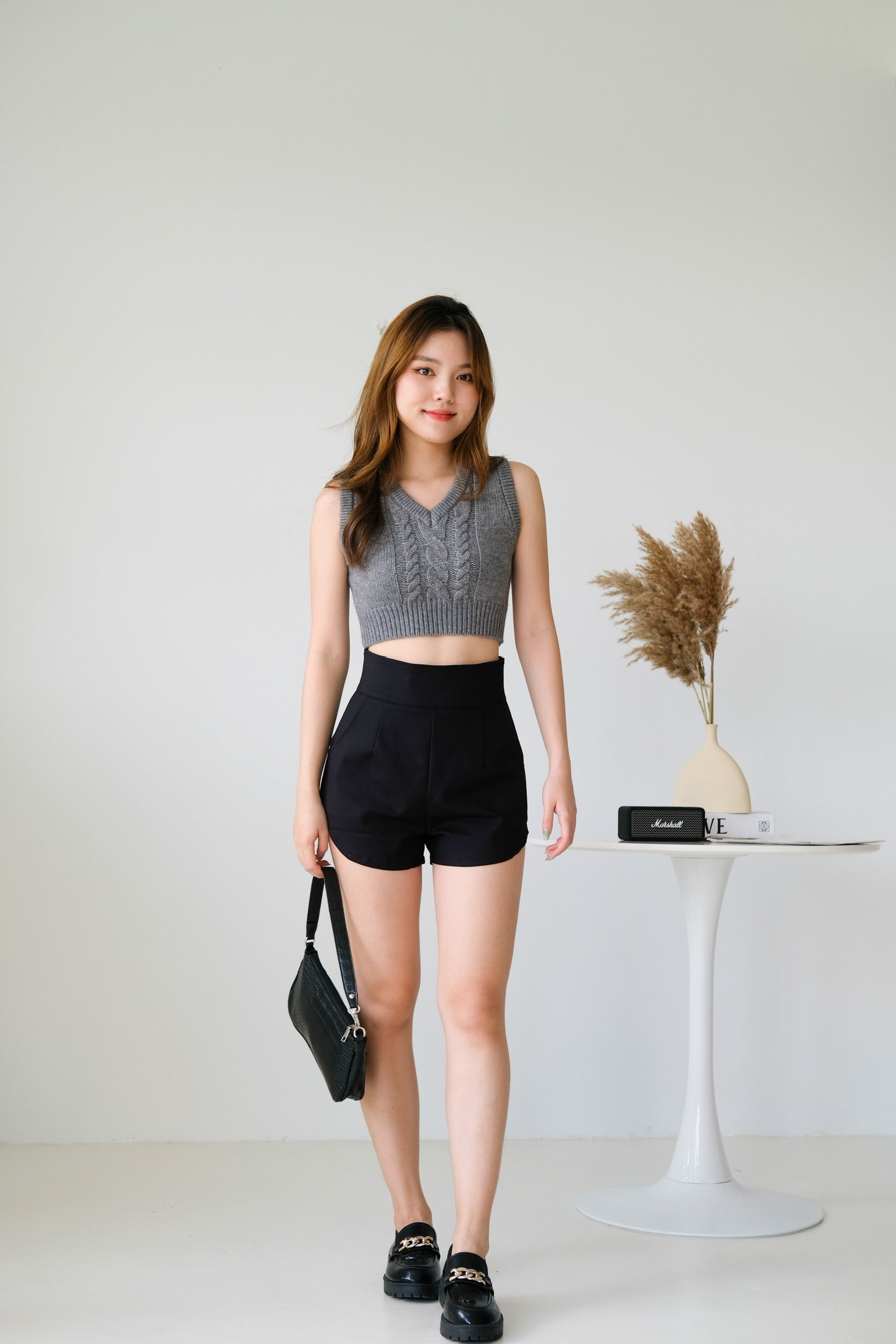 Aleena Knit Cropped Vest (Grey)