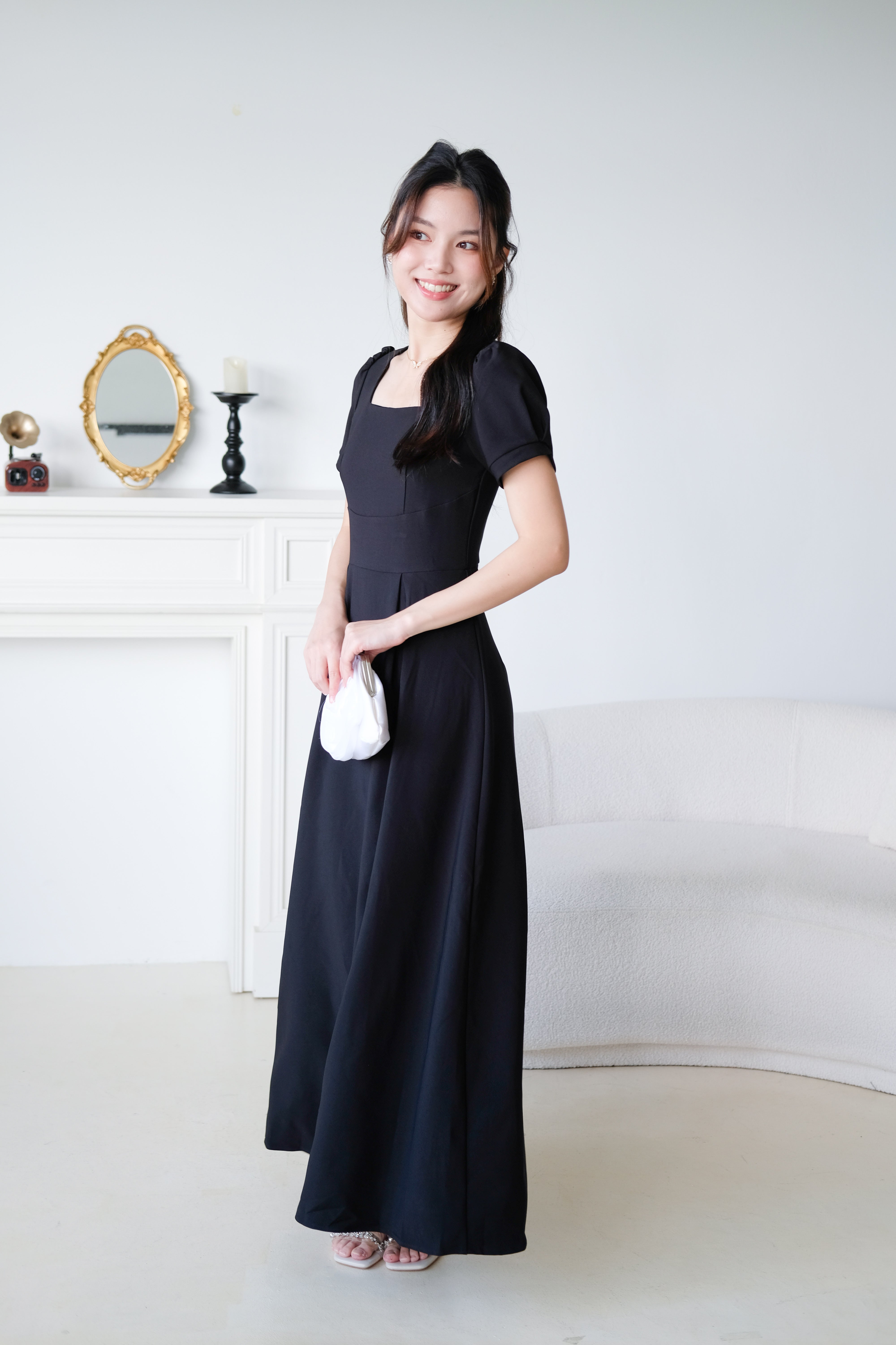 Sorelle Maxi Dinner Dress (Black)