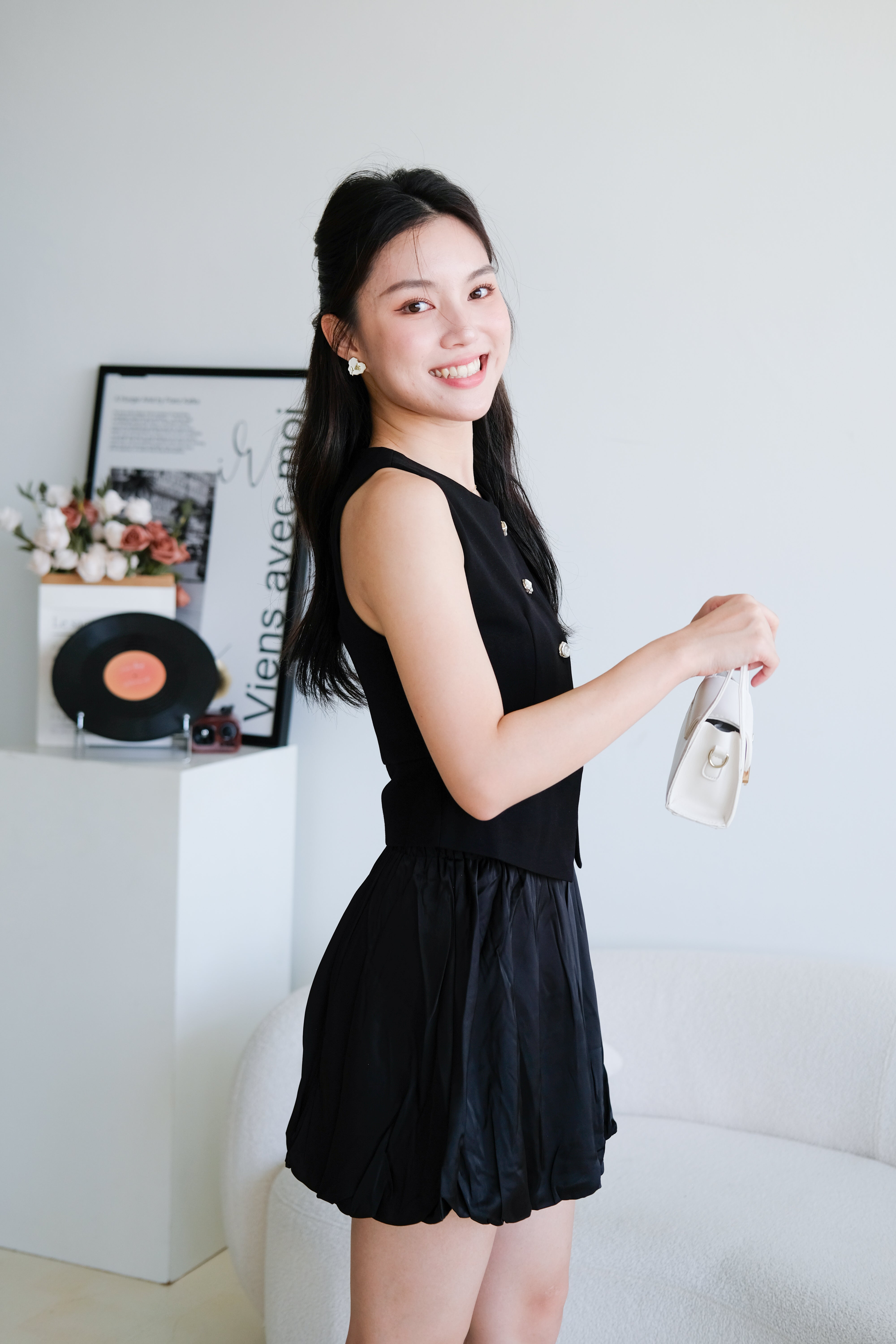 Valerie Round Neck Vest Top (Black)