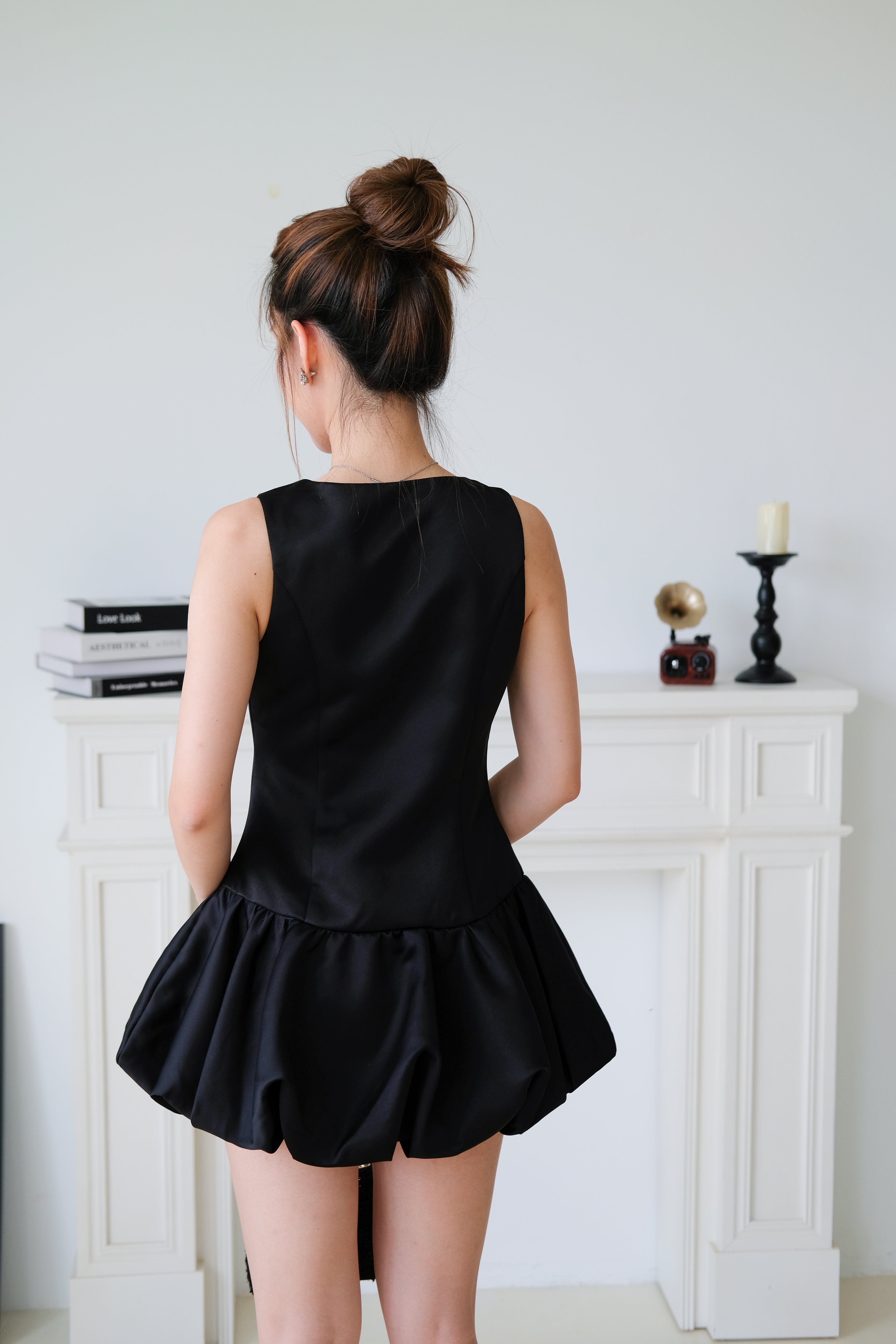 Elise Sculpted Bubble Dress (Black)