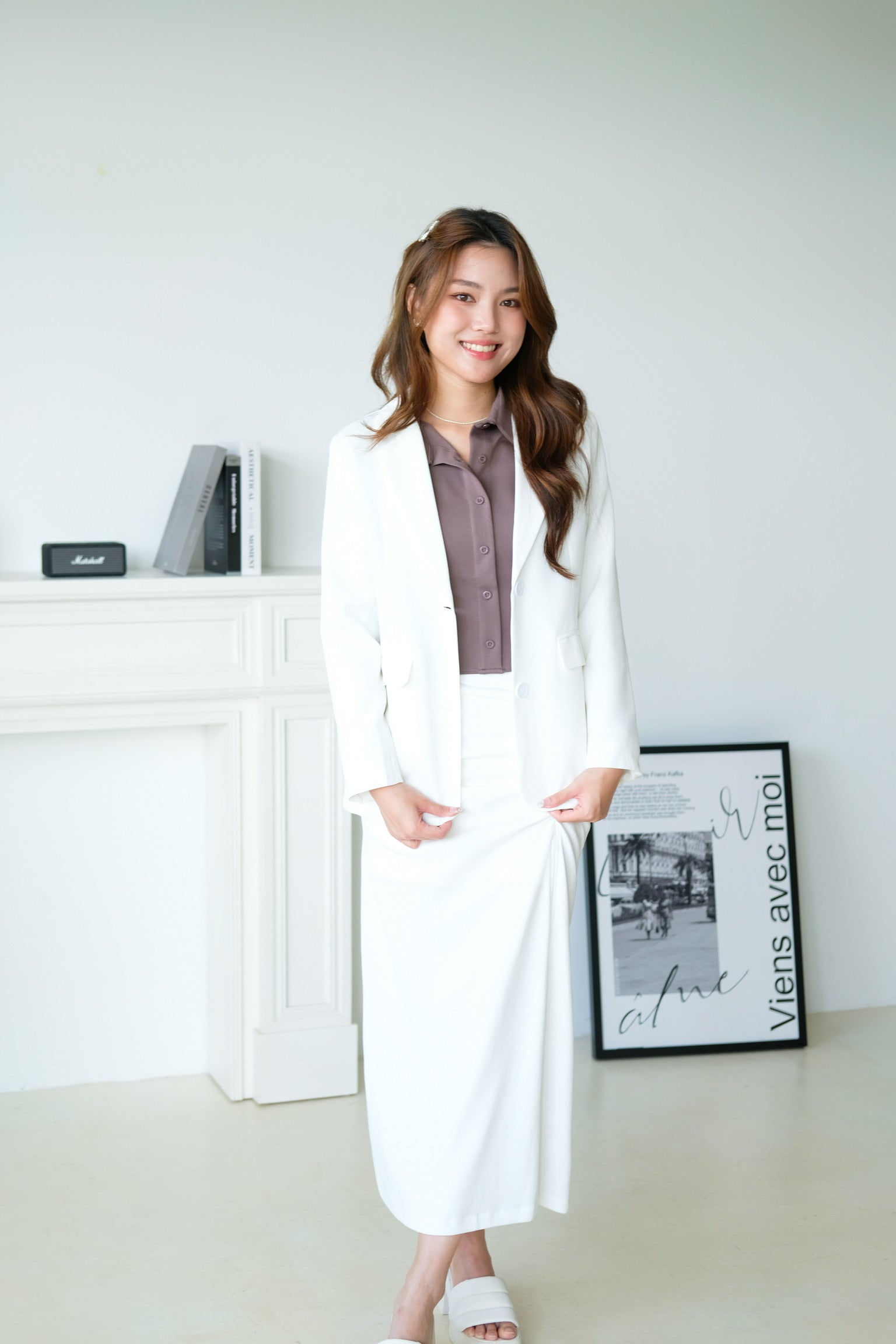 In A Meeting Collared Blazer (White)
