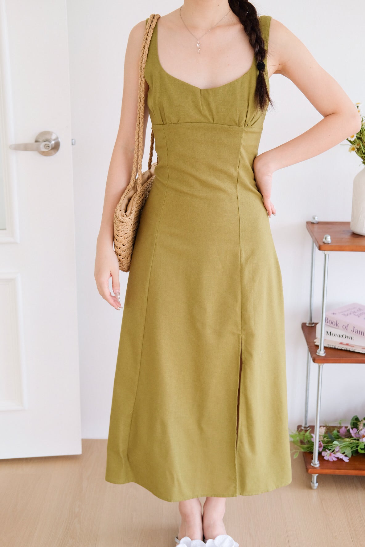 Clover Linen Slit Dress (Olive Green)