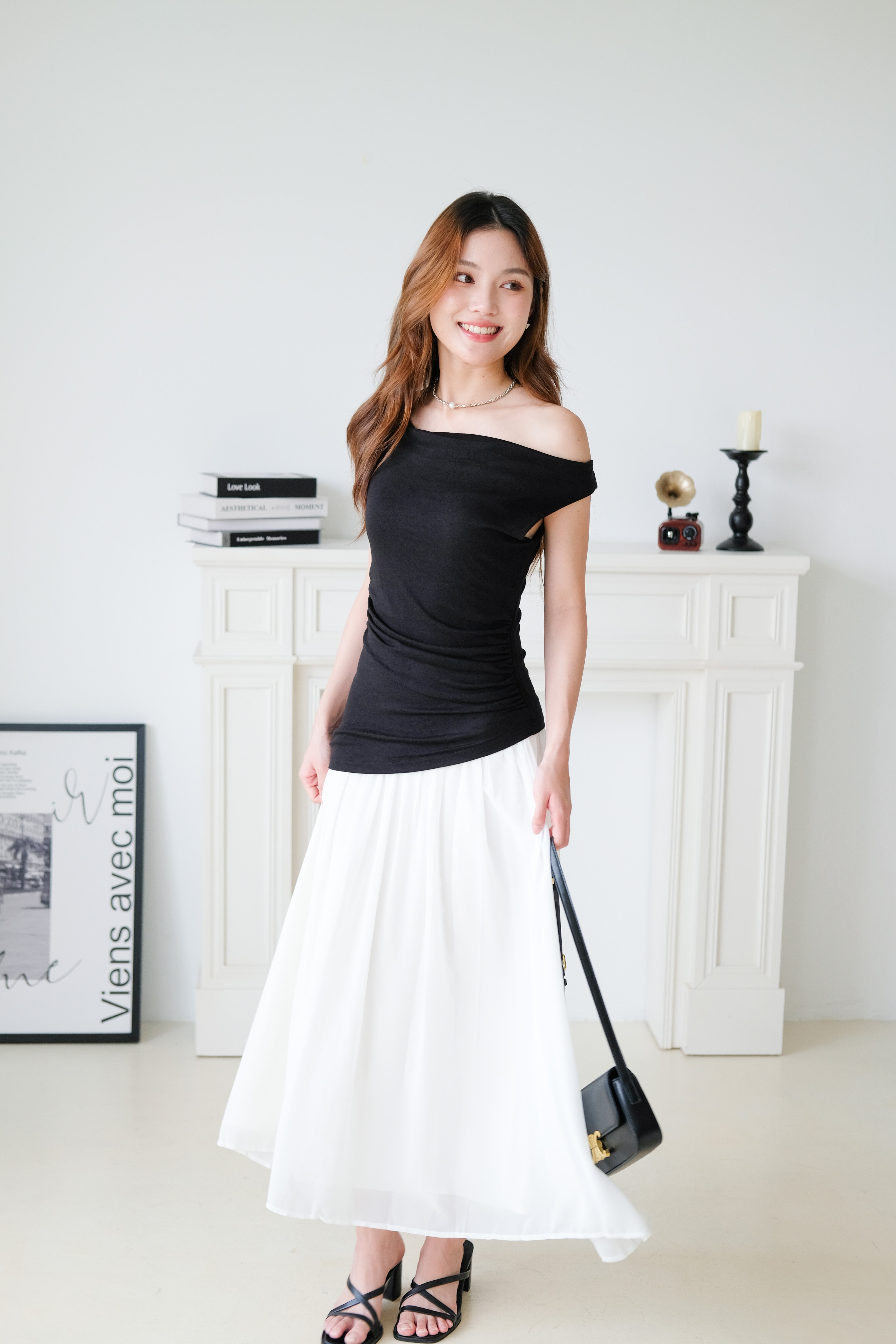 Soleil Contrast Asymmetrical Dress (Black)